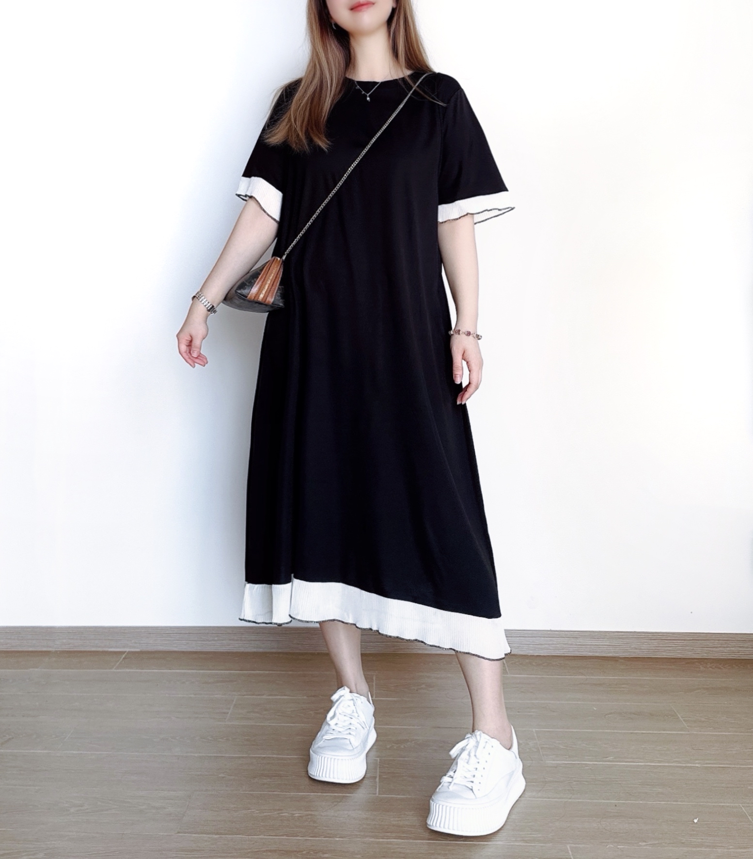 氣質顯瘦純色拼料Ops