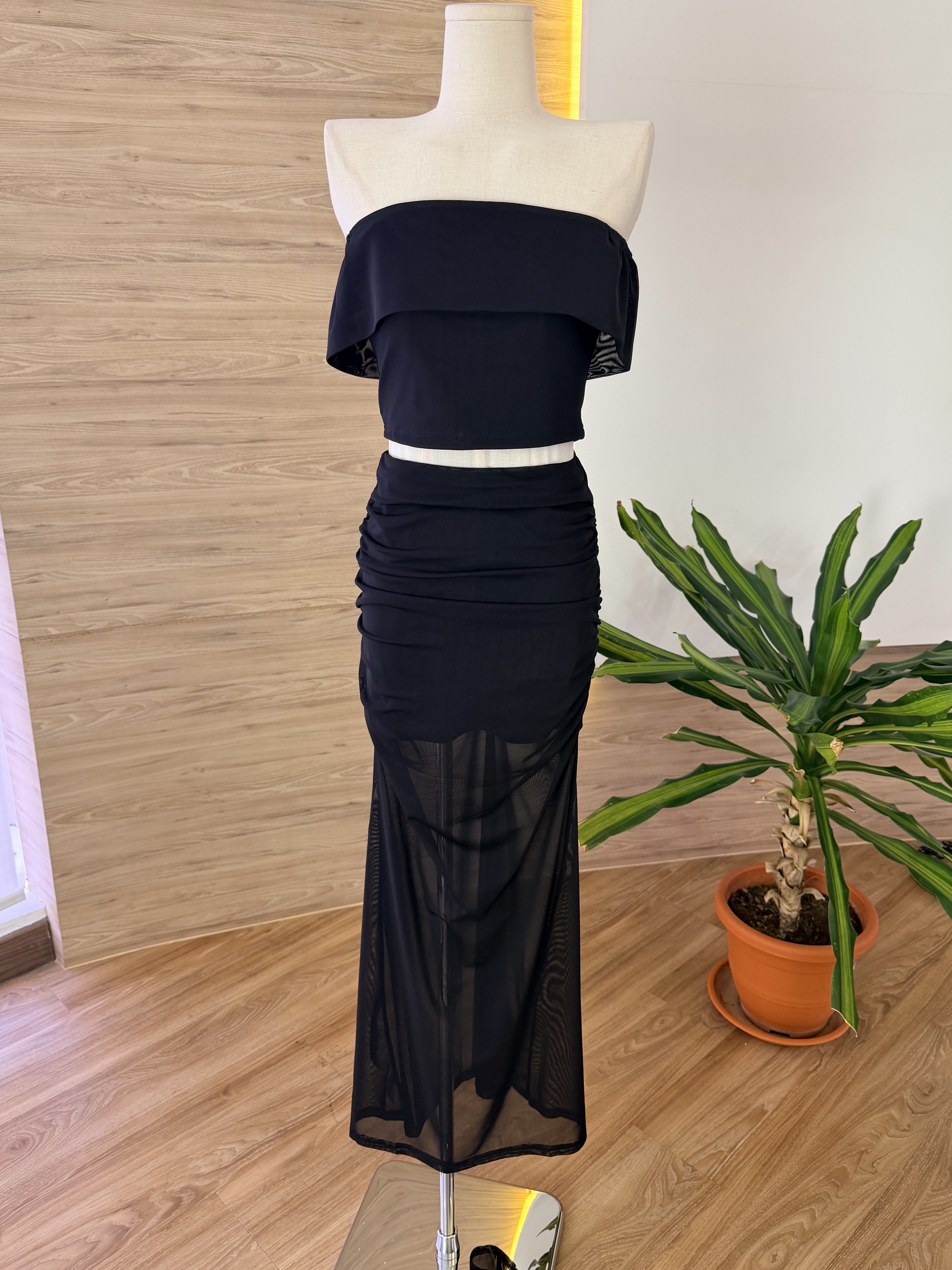 Leslie Bodycon set Wear