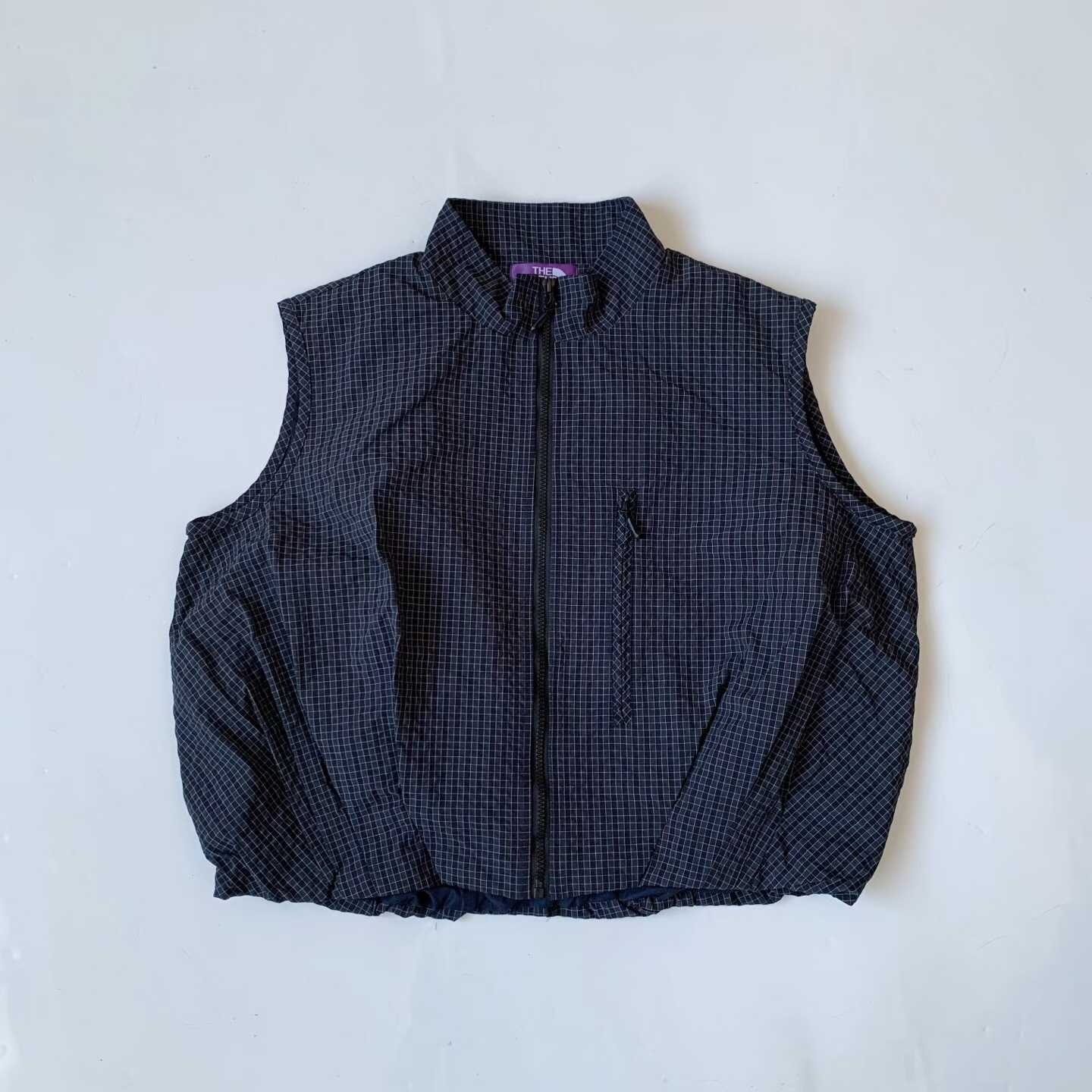 預訂 TNF 紫標格紋背心 [貨號26A1658]