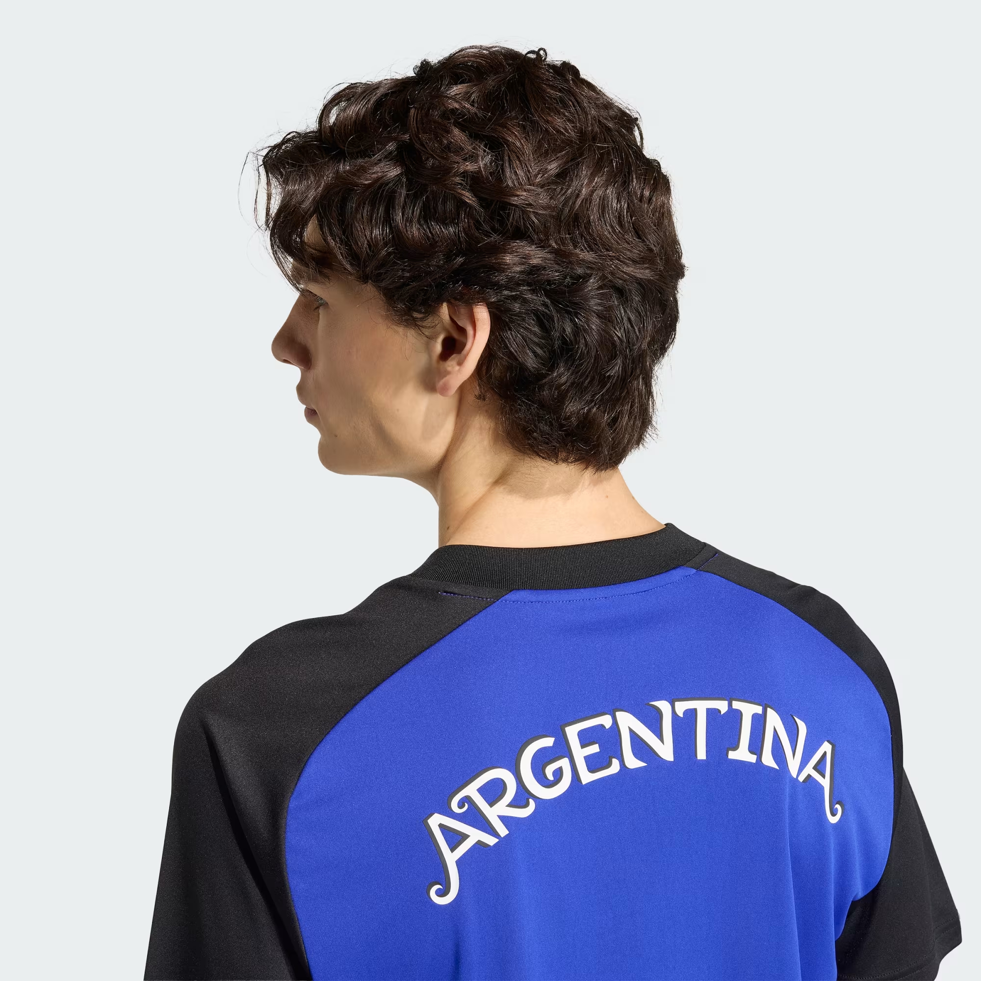 Adidas Argentina 阿根廷 2026-27 賽前訓練球衣 (可加印球員版贊助) JY9535 