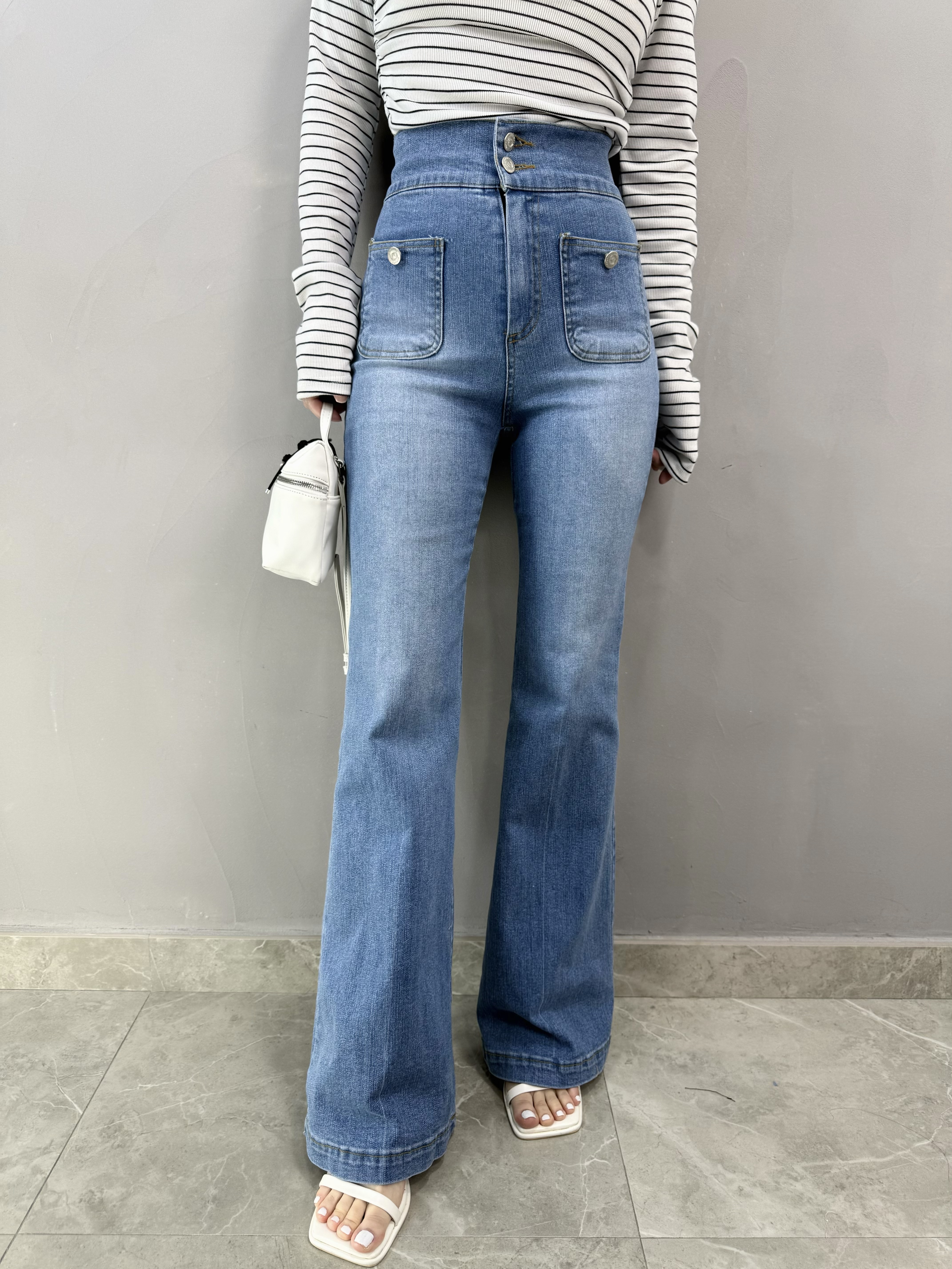 I65 前袋兩扣高腰喇叭褲