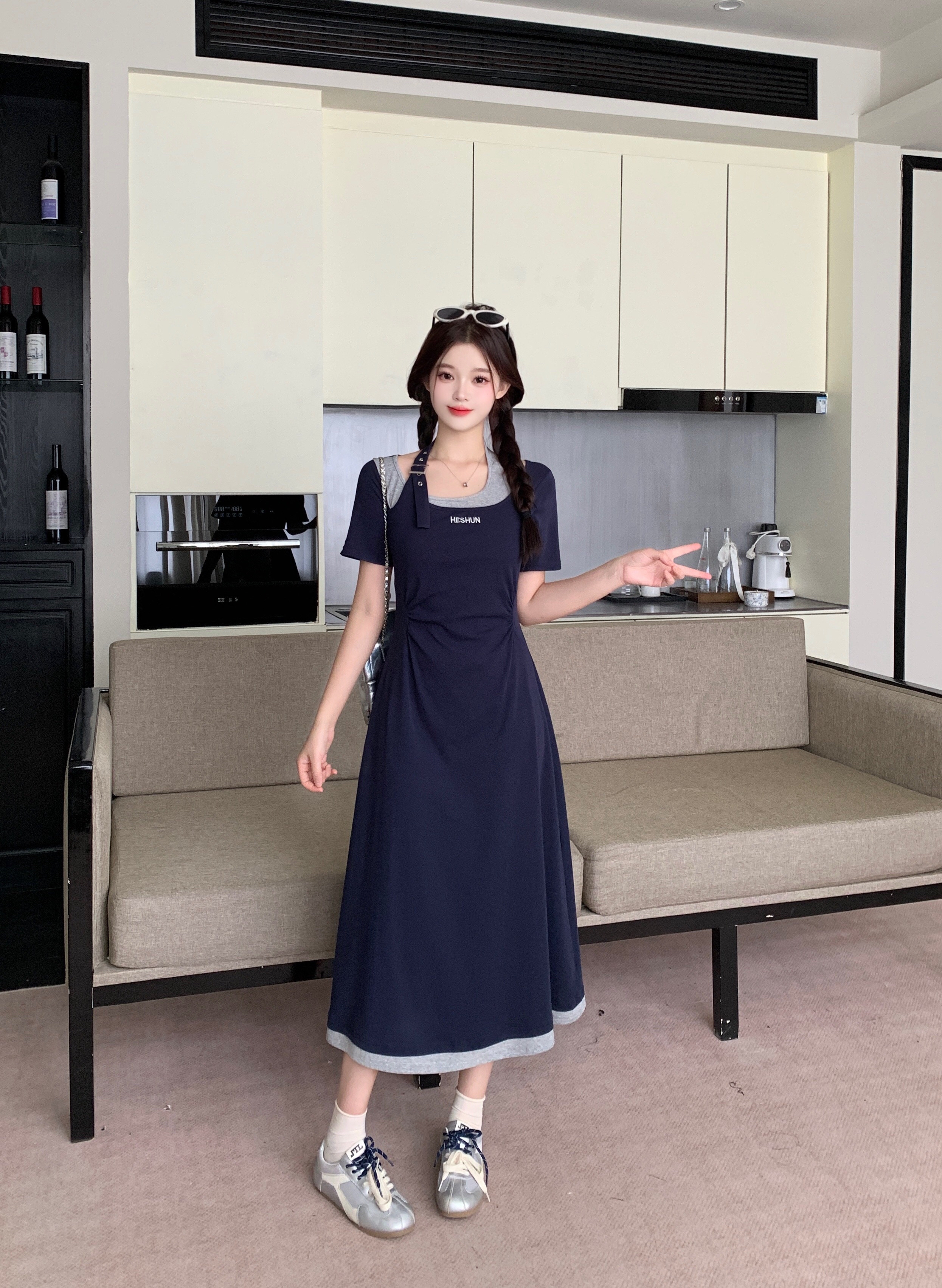 B280(64643长) 长款美式甜酷风假两件撞色单边扣带领灰拼蓝连身裙 