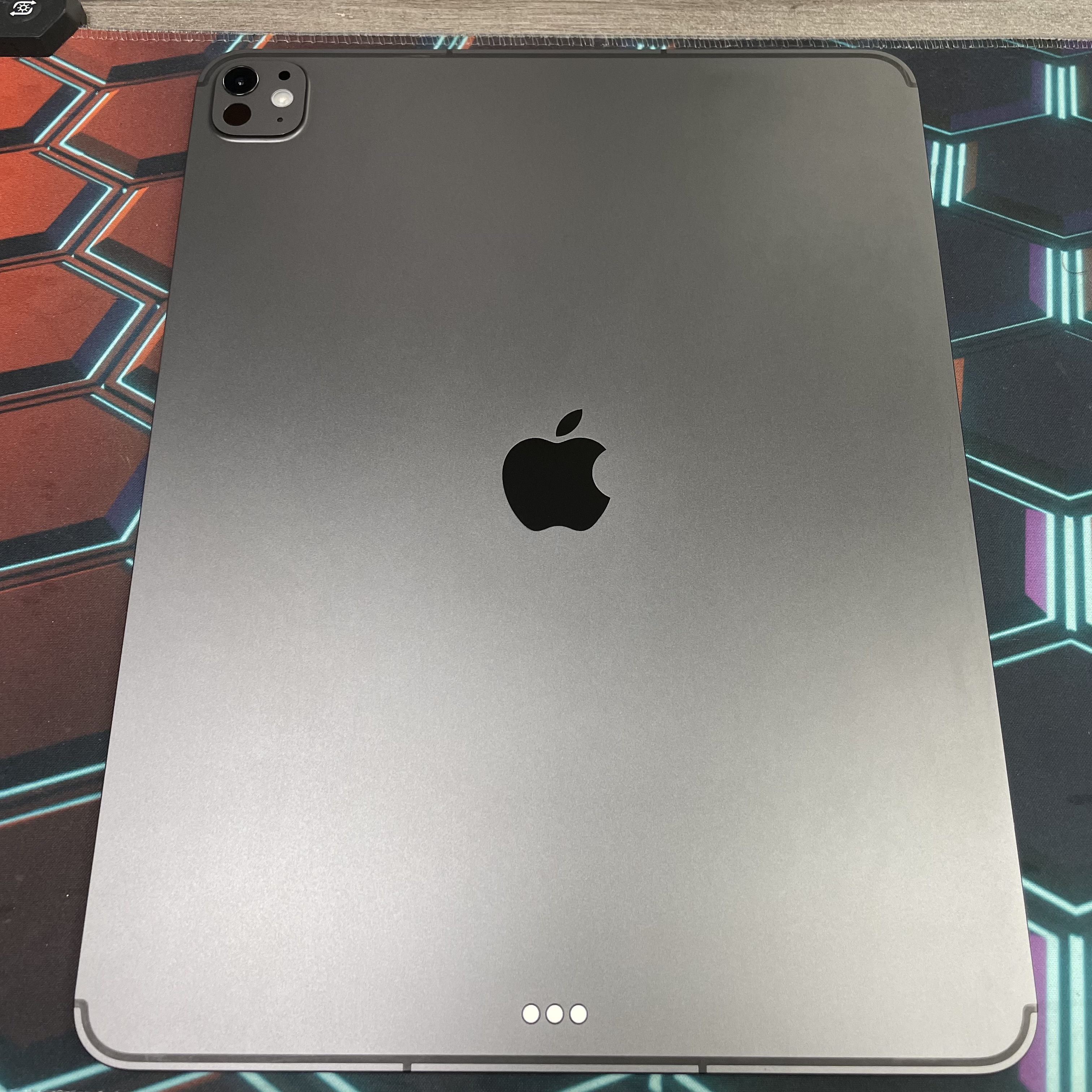 *8256100 iPad Pro 8 13吋 M5 完美機 256GB 5G版 黑色 black