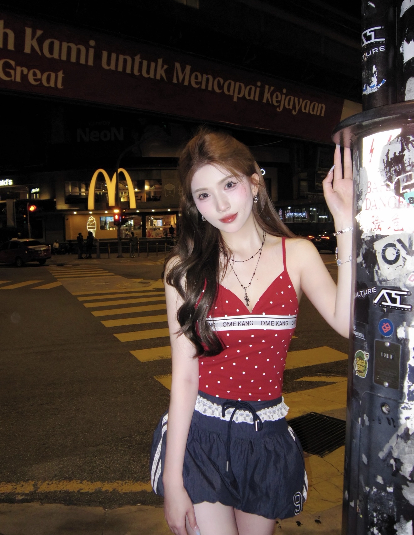 PT214美式蕾丝花苞裤