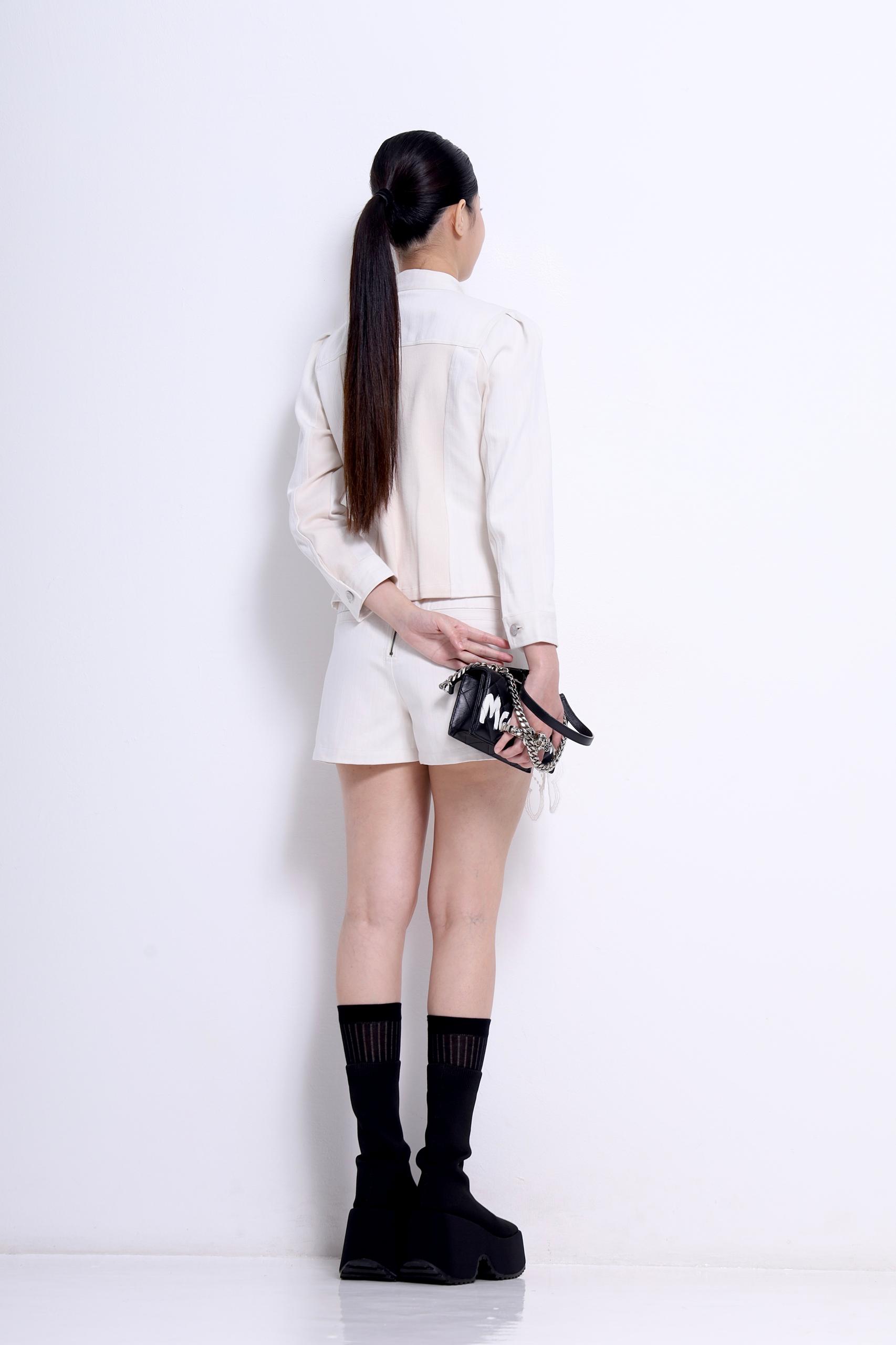 CB2706 STAND COLLAR BUTTON DENIM BLOUSE