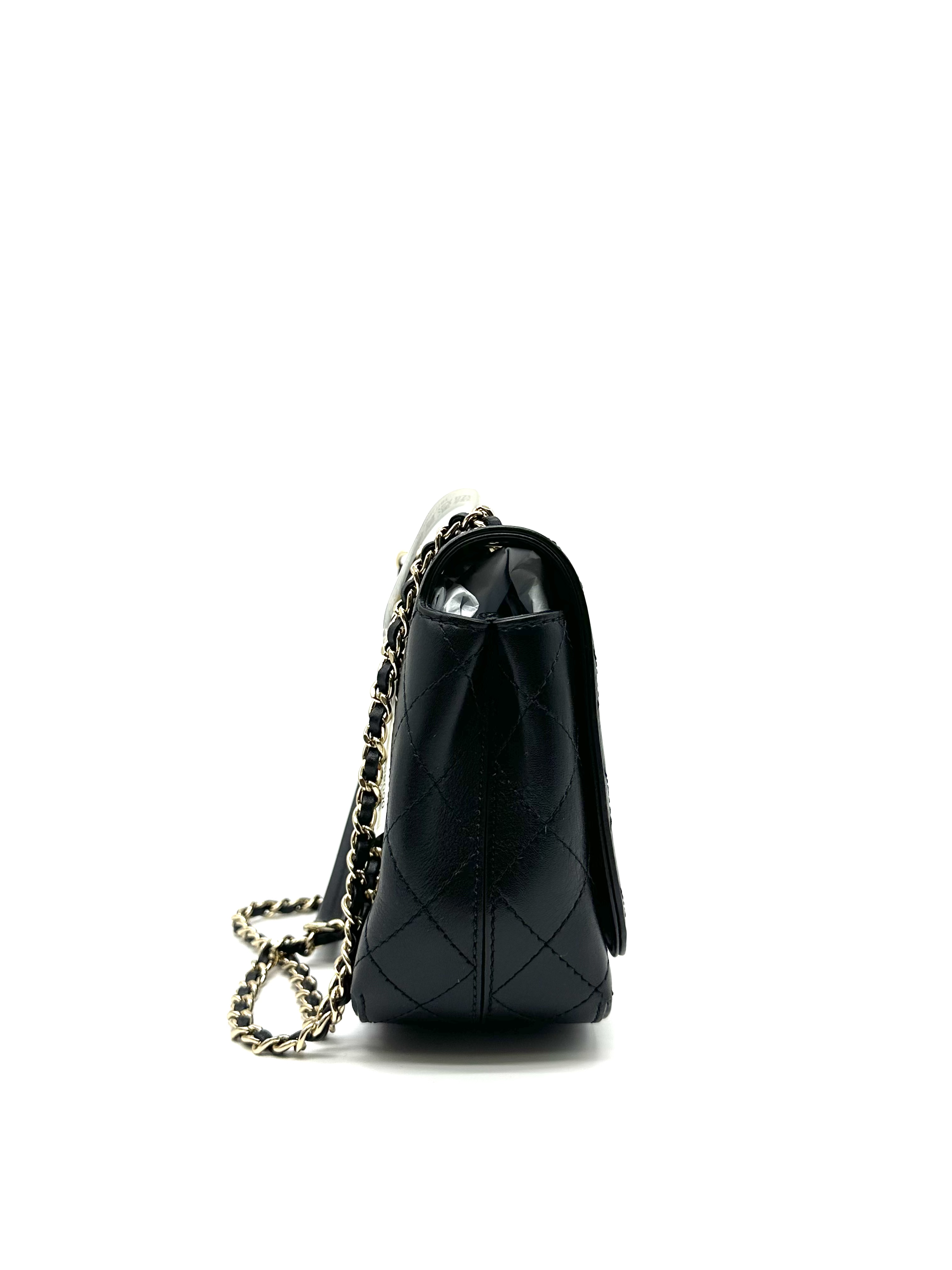 Pre-Owned Chanel Calfskin Stitched CC Case Flap Bag / Product Code: 26040910