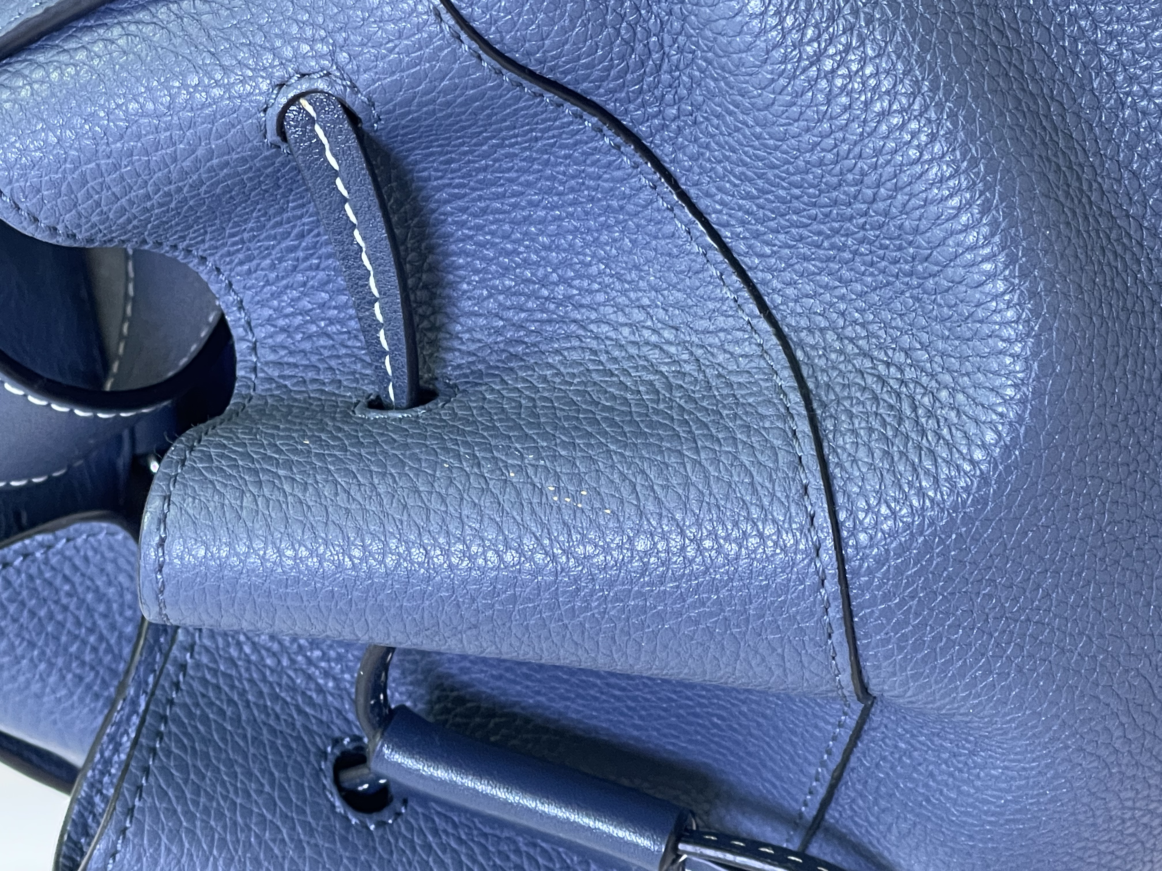 Pre owned LOEWE Hammock Mini / Product Code: 26031104