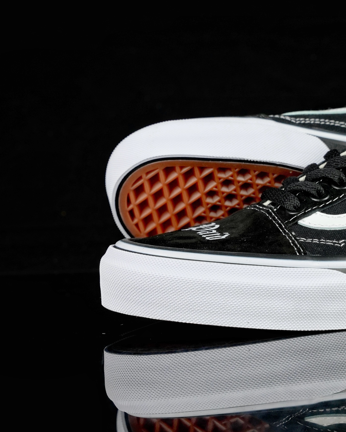 Vans Old SkoolTravis Barker Dues Paid