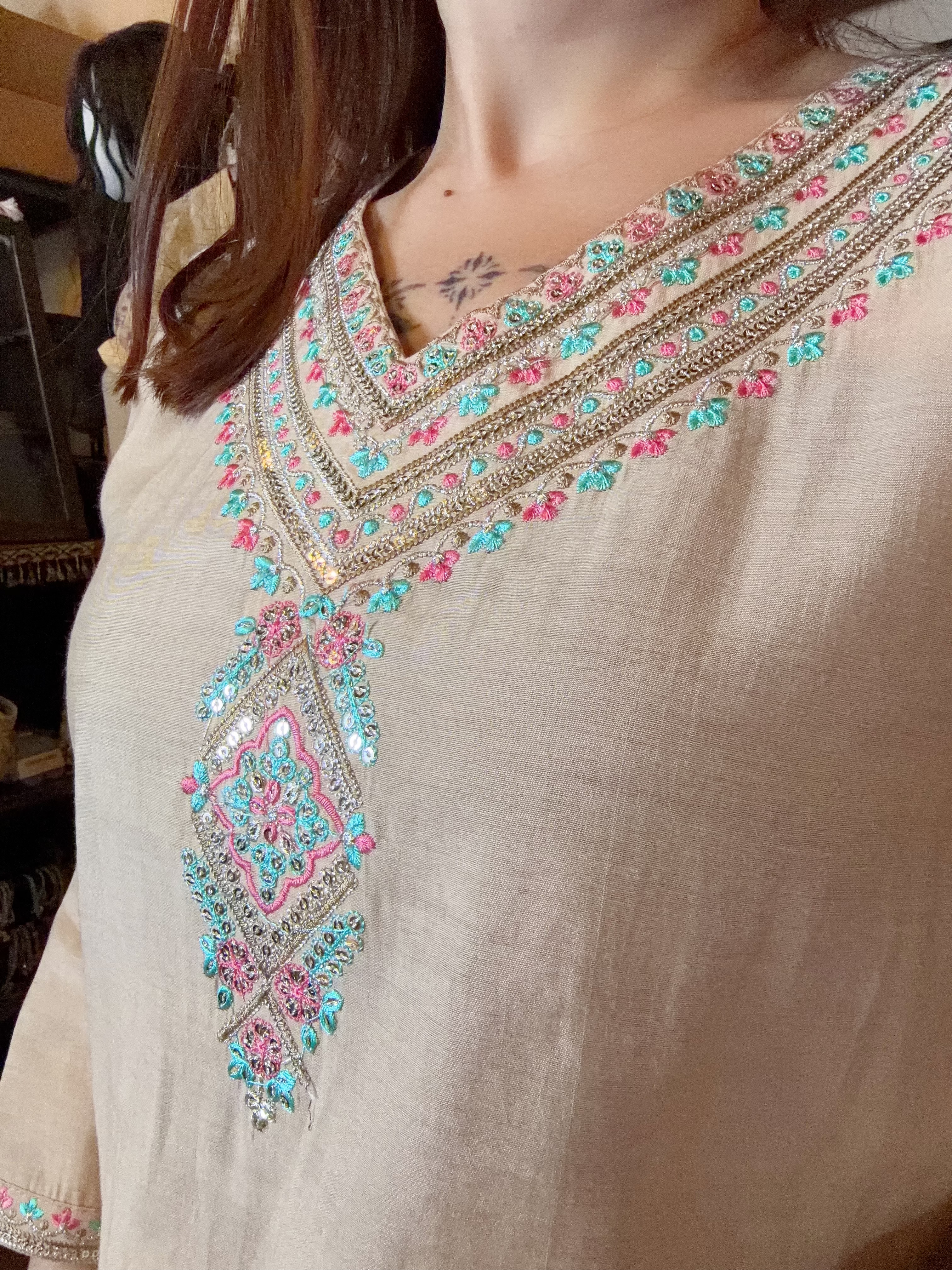 Oat Champagne Gold Trangular Edge Kurta 42" #1429