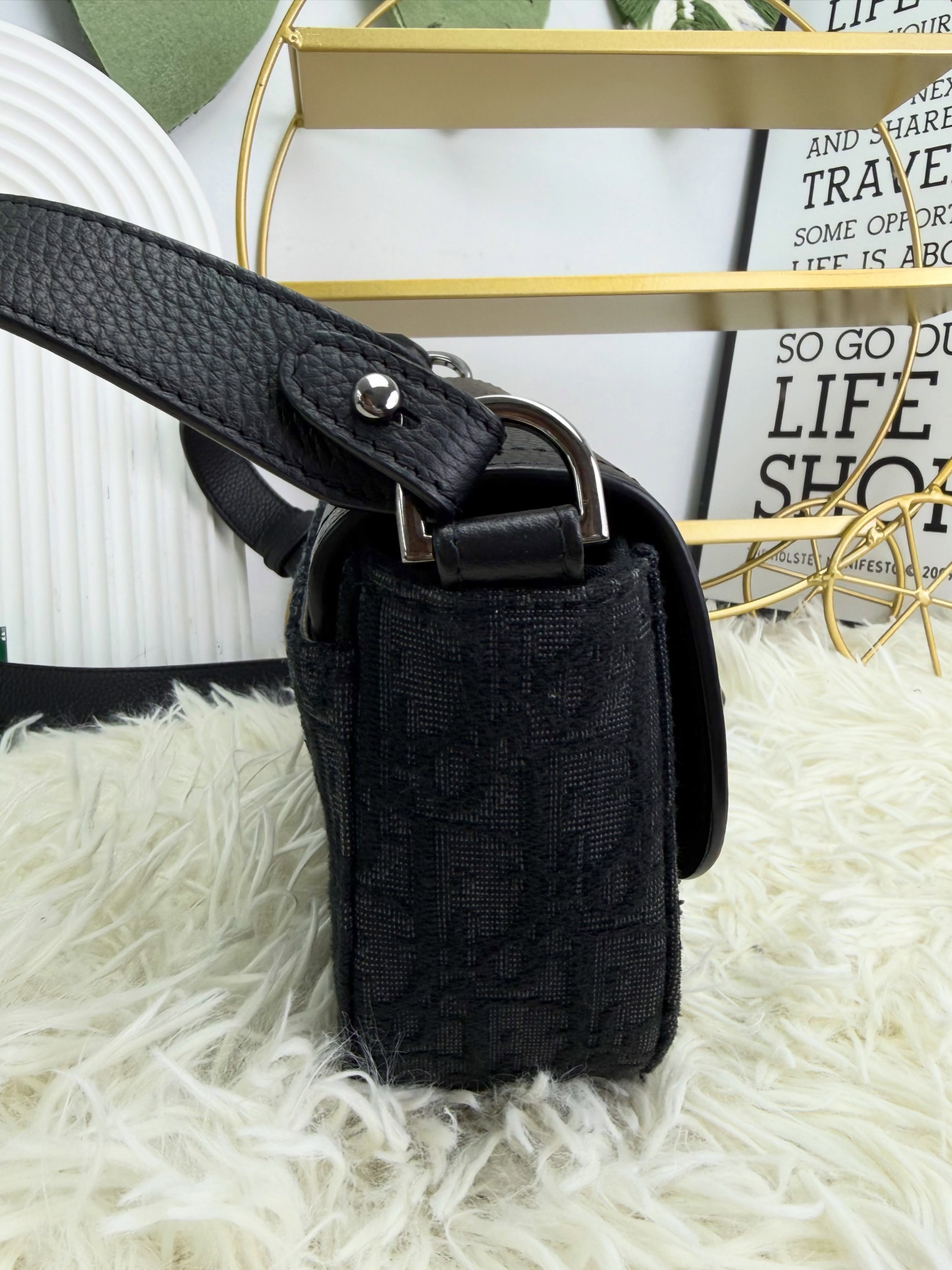 Dior🤍PRE OWNED 🛍️ Saddle 黑色老花郵差包 全套🖤