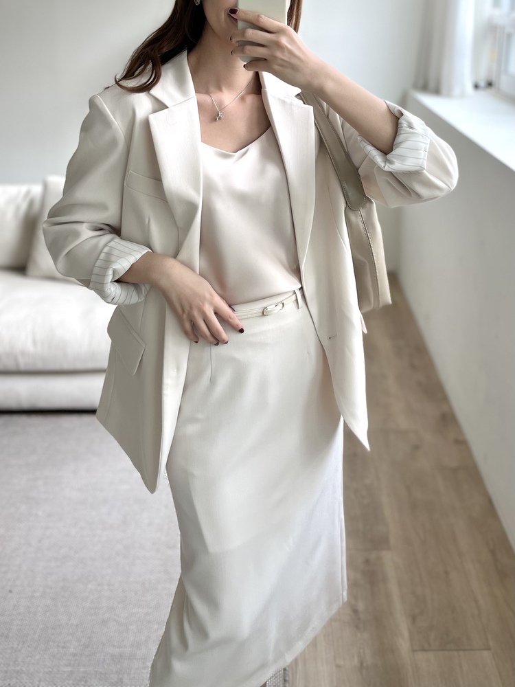 Atelier Relaxed Blazer (Ivory)
