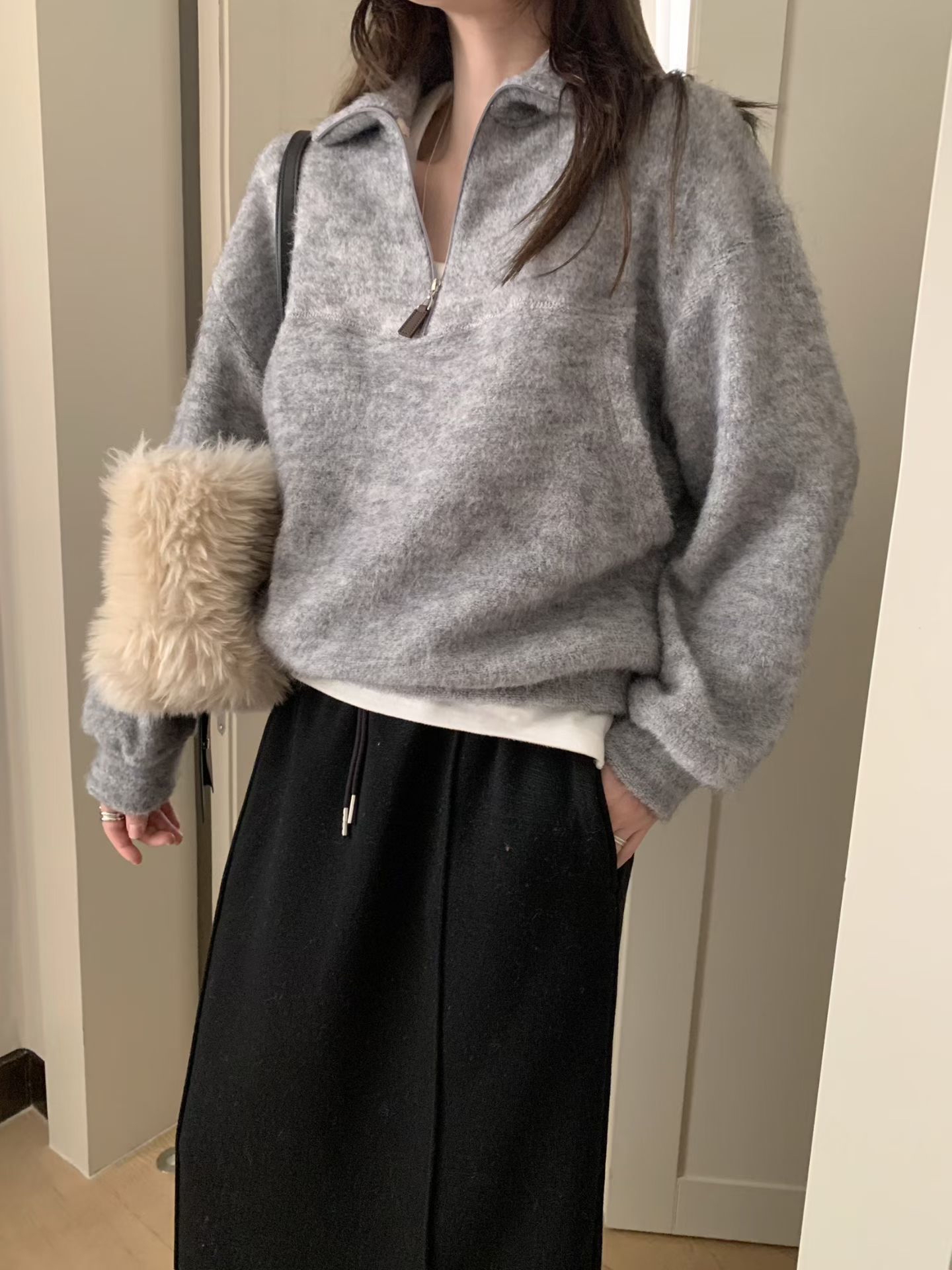 \ 舒適休閒美 / 毛絨拉鍊TOP