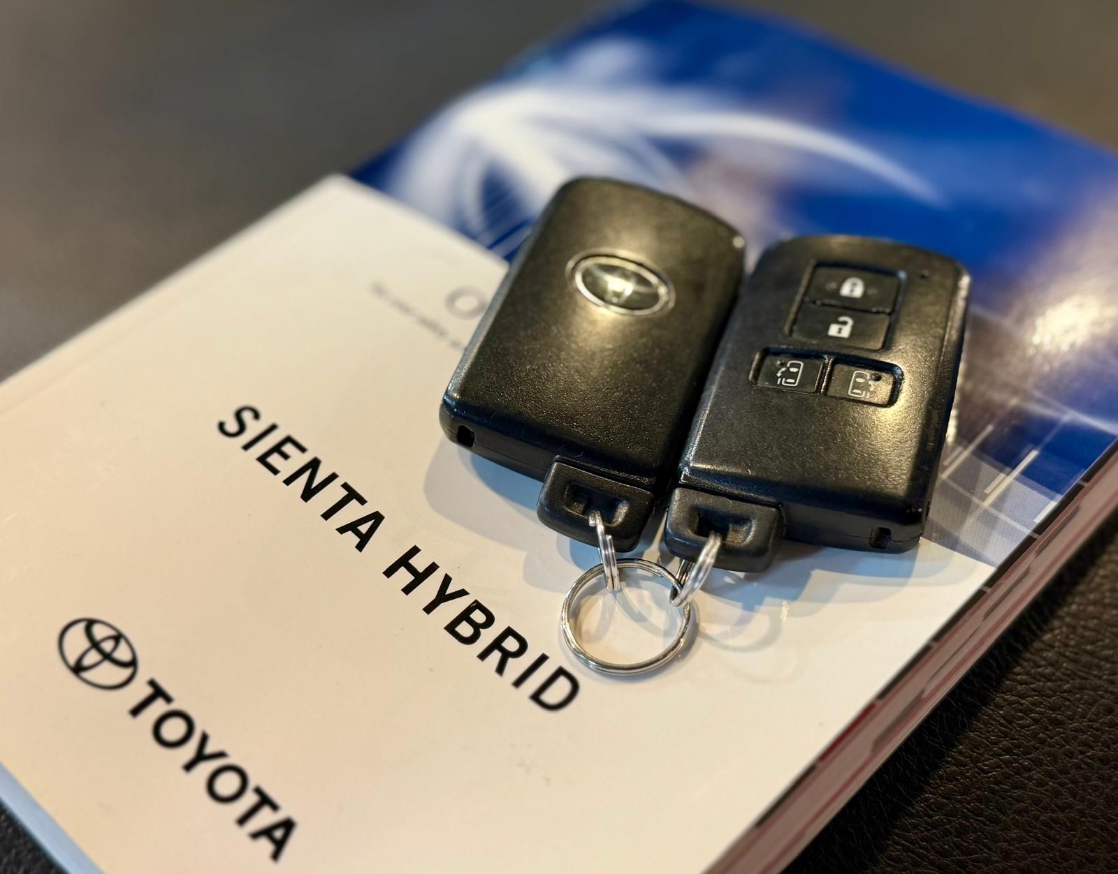 Toyota Sienta Hybrid Facelift 2018