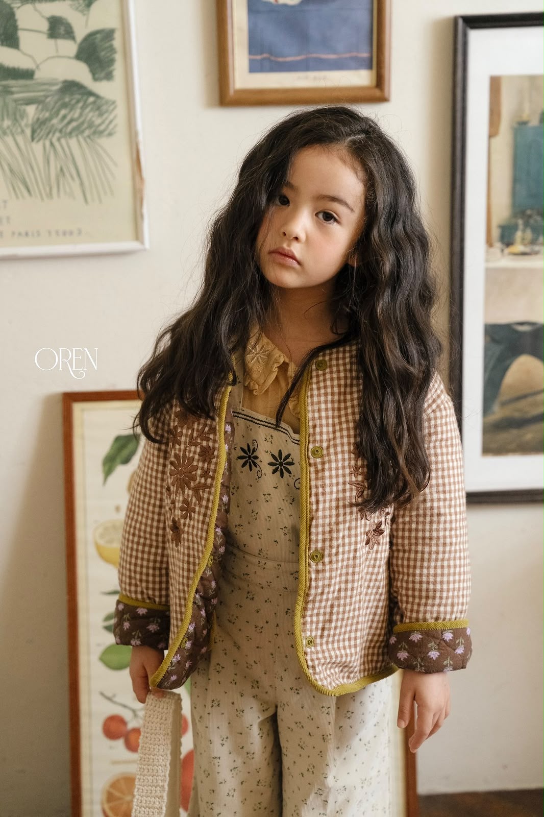 CH6183 Outer