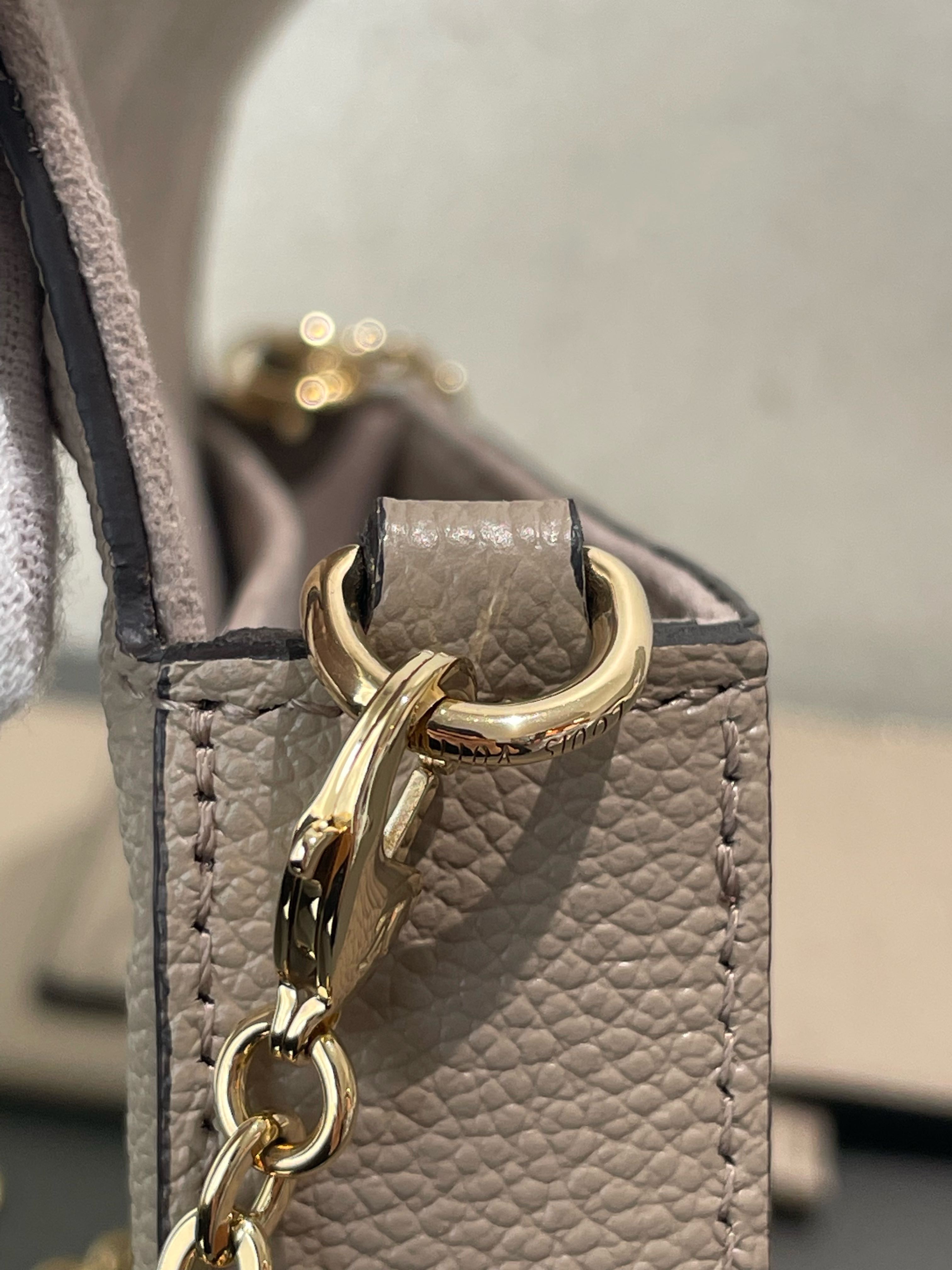 【預訂貨品】LV 全皮灰色 三合一woc