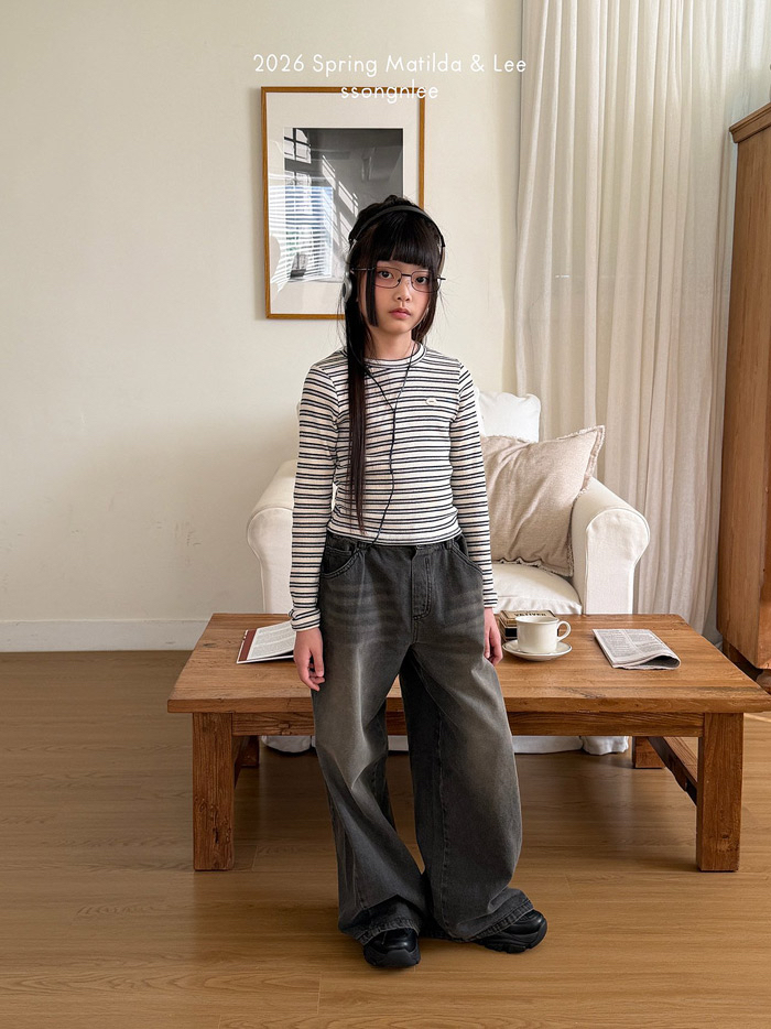 🇰🇷Matilda&Lee tee