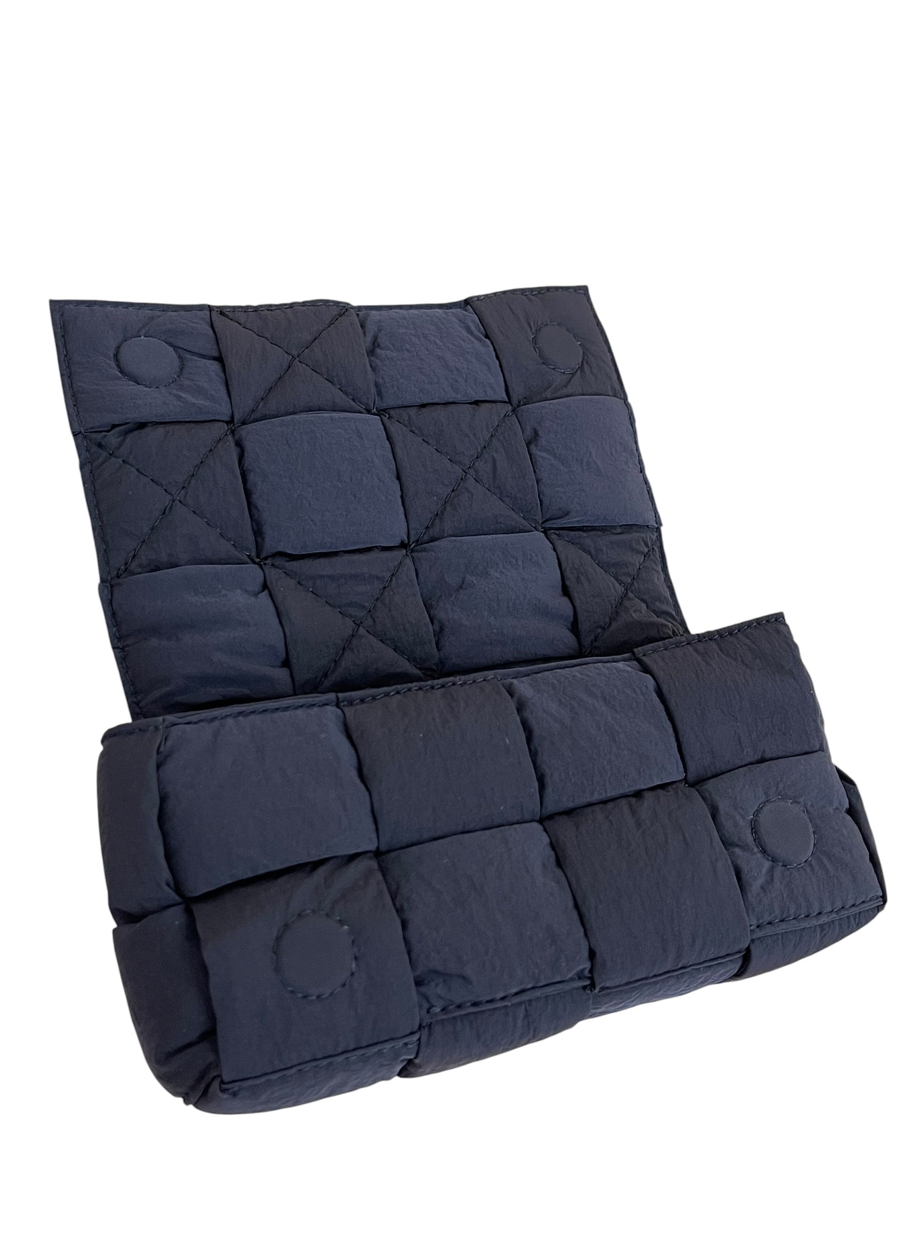Pre-owned BV Padded Tech Cassette / Product Code: 062602