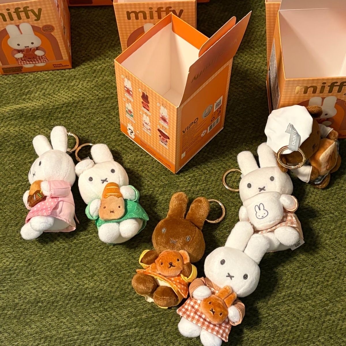 救救3小兔B行動 新登場 Miffy Bakery 烘焙掛件盲盒 指定款式 (需拆盒拆袋確定)
