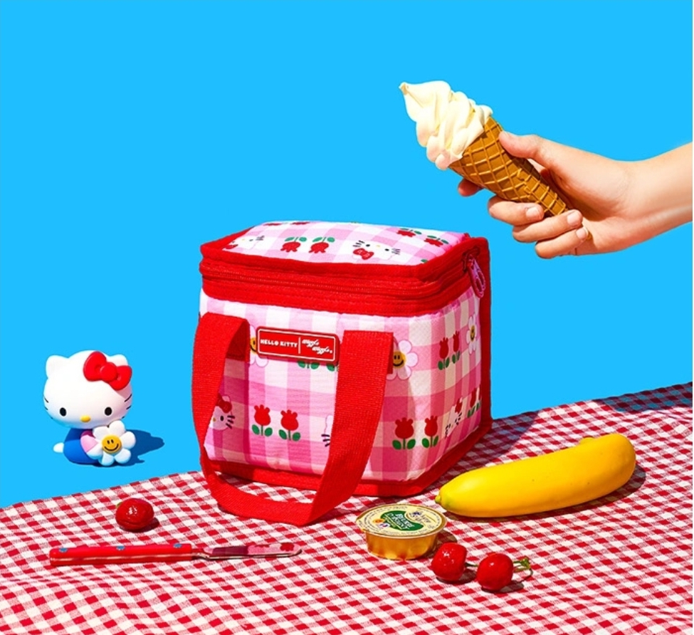 Wigglewiggle x Hello Kitty Limited Collection Part 2