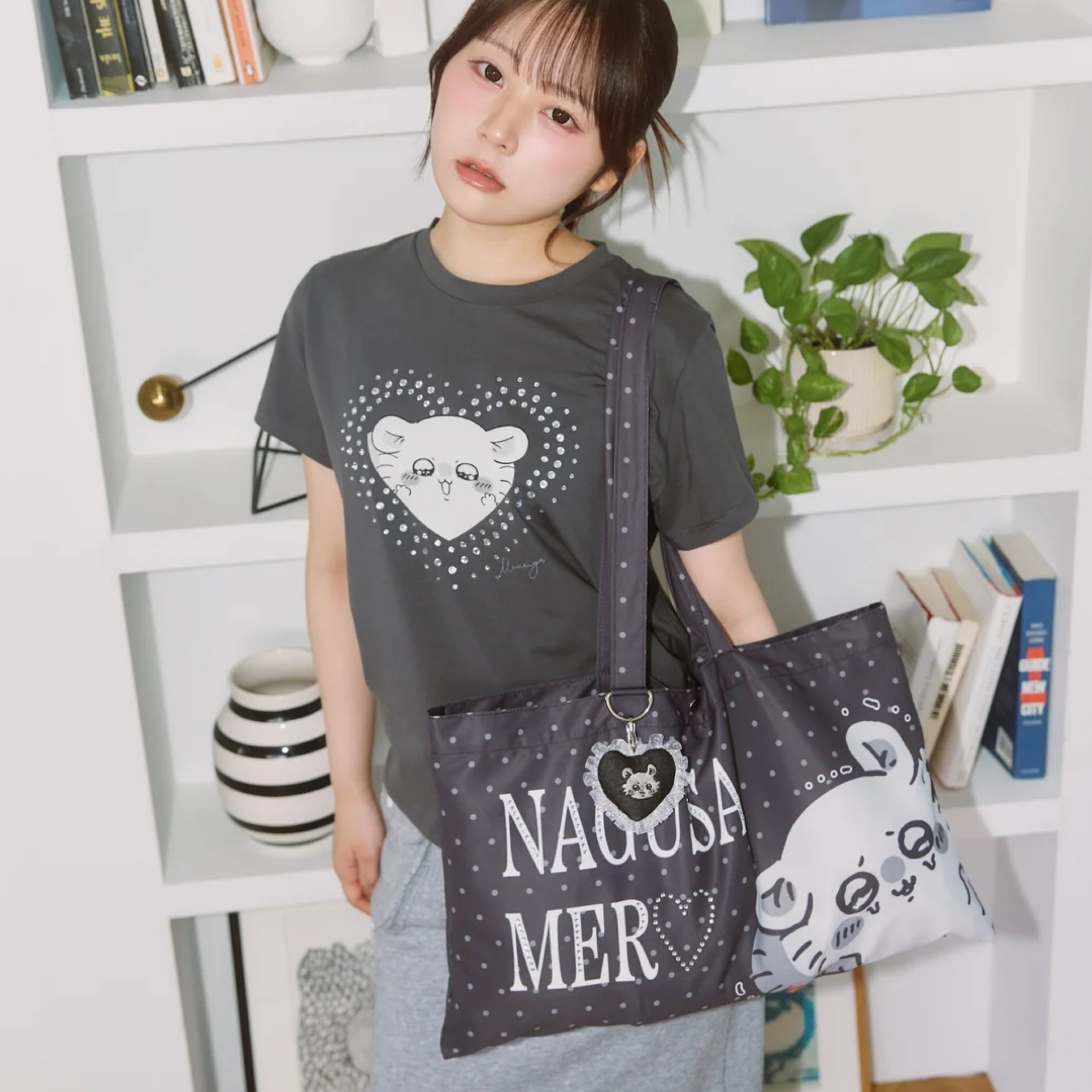 日本預訂📍Chiikawa貼鑽橫款Tote Bag 不包郵