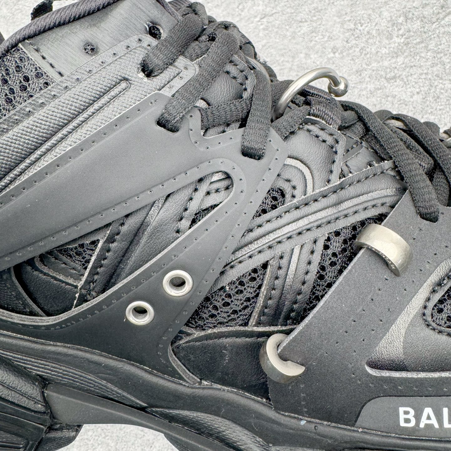 Balenciaga Track Snecker