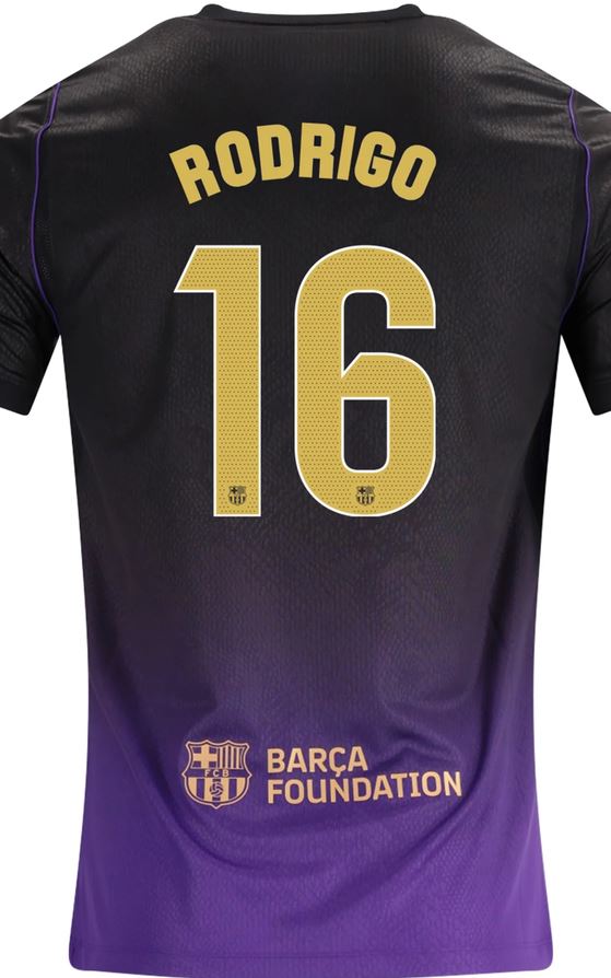 Barcelona 巴塞羅拿 x Kobe 2026-27 作客印字 (內有多選，不是球衣)