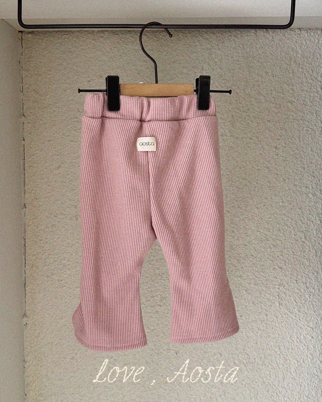 Aosta | [Bibi Pants]