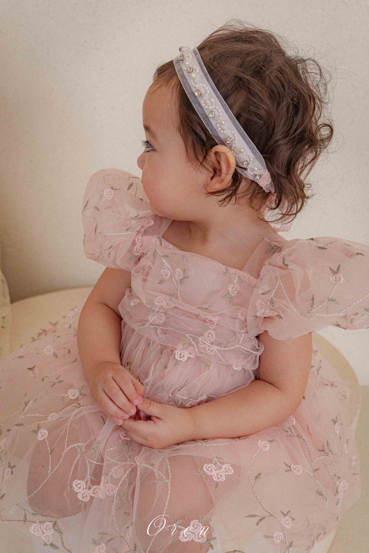 ☀️預訂 韓國直送☀️🇰🇷Oren Roslyn Bloom兩色花卉刺繡泡泡袖包屁裙/連身裙