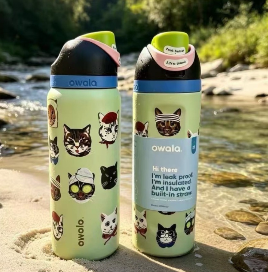 限定款Owala FreeSip x UO Cat Collage 貓咪印花保冷保温杯  貓奴必備