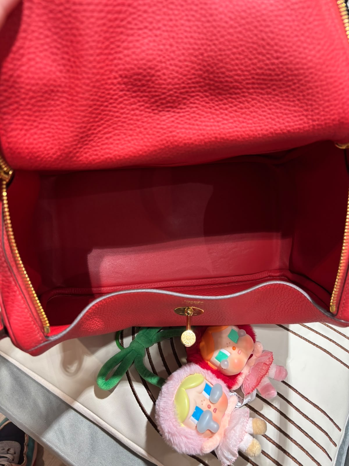 Hermes Lindy 30,SATMP X,心紅金扣 100%Authentic, 98%new ✅dust bag✅box