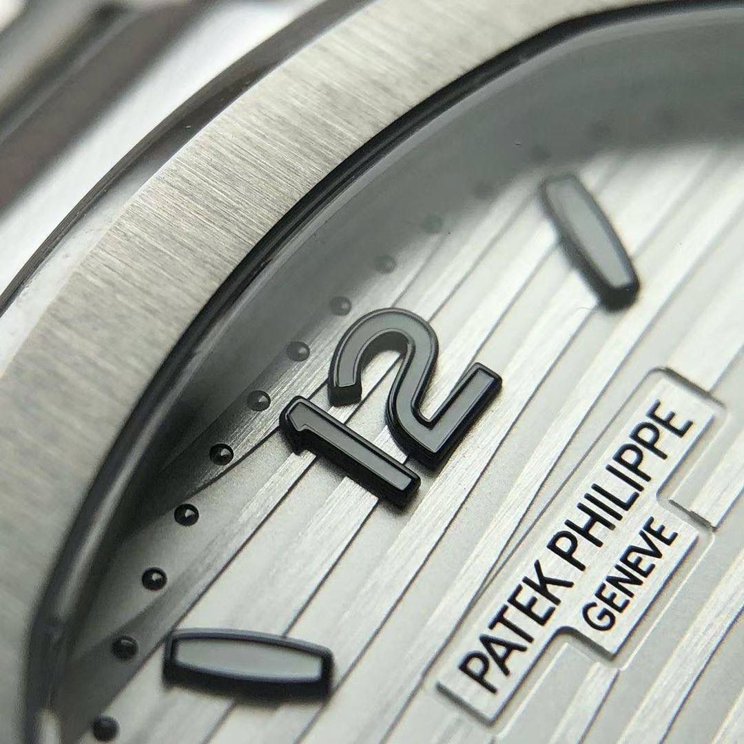 女表鹦鹉螺PP7118上市。接受预订！！324SC一体29钻机芯。 第一批少量上市。