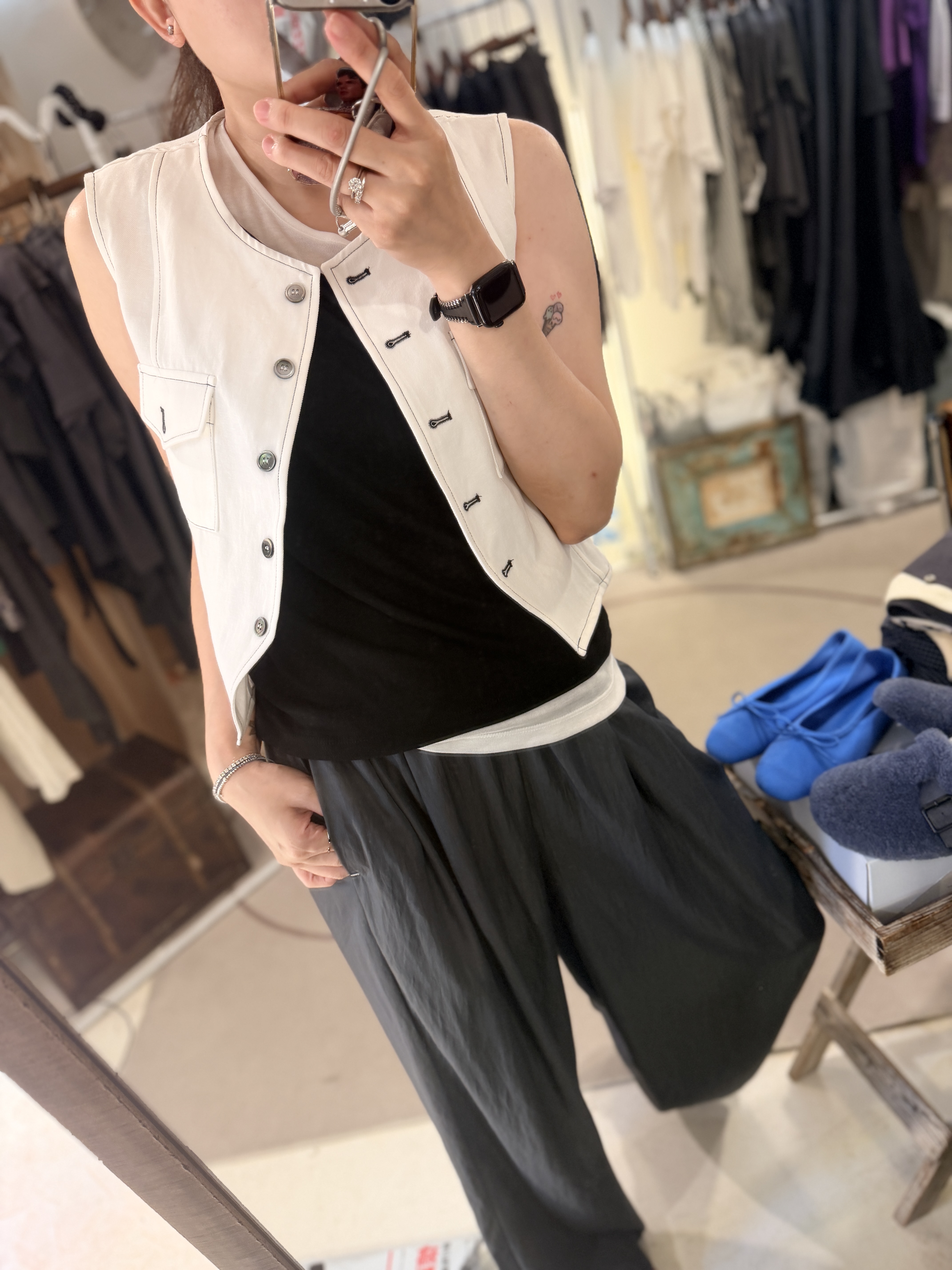 Vest outer