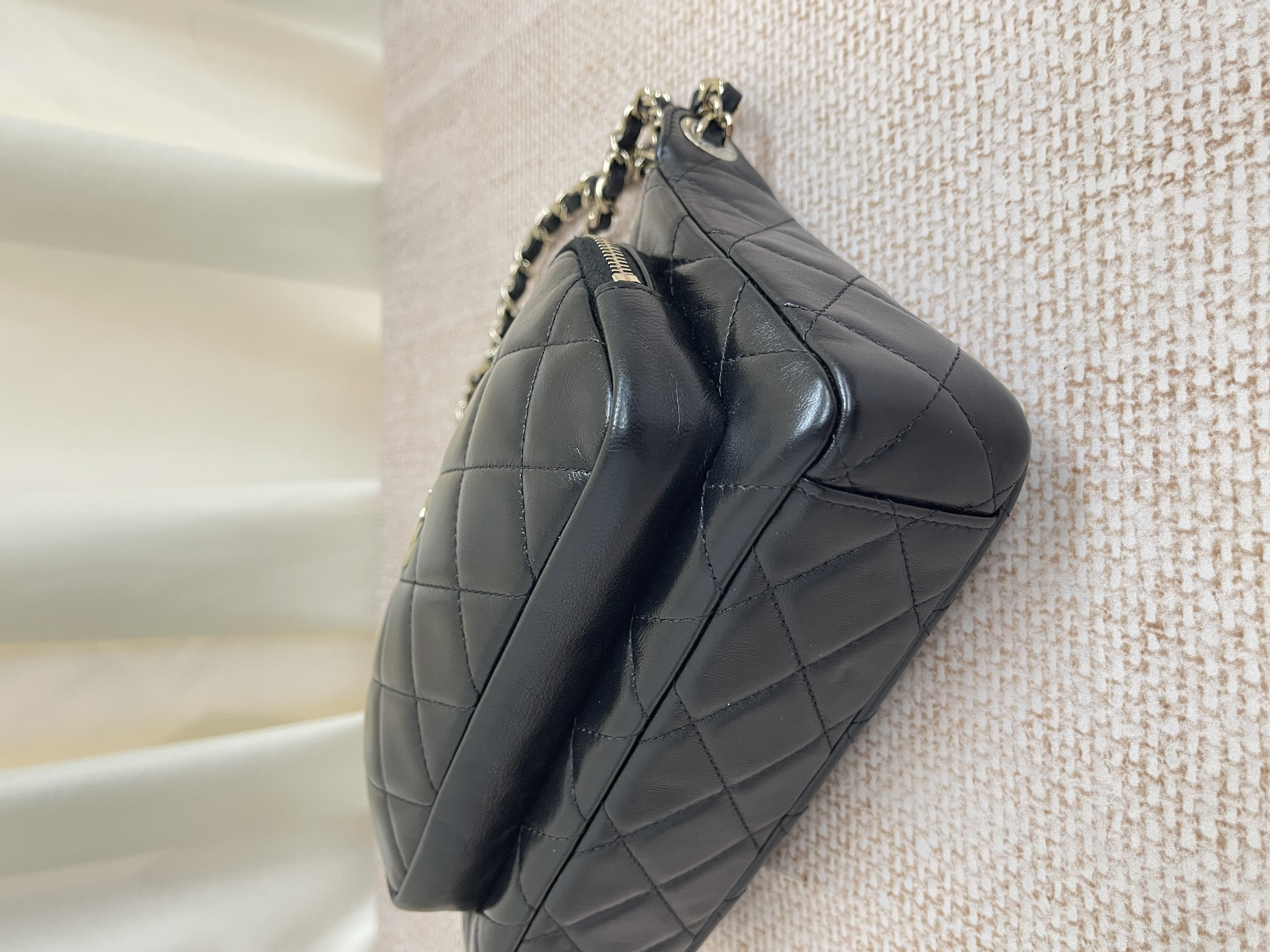 Pre-owned Chanel Camera Bag/ Product Code: 26031310