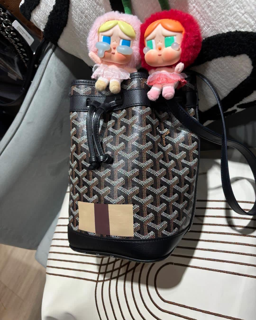 Goyard petit flot bucket bag 100%Authentic,98%new✅dust bag