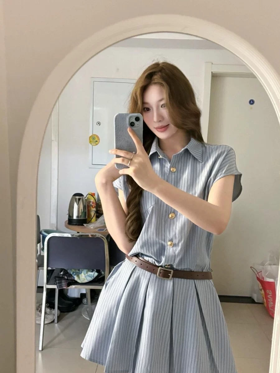 DR235学院风miu连衣裙