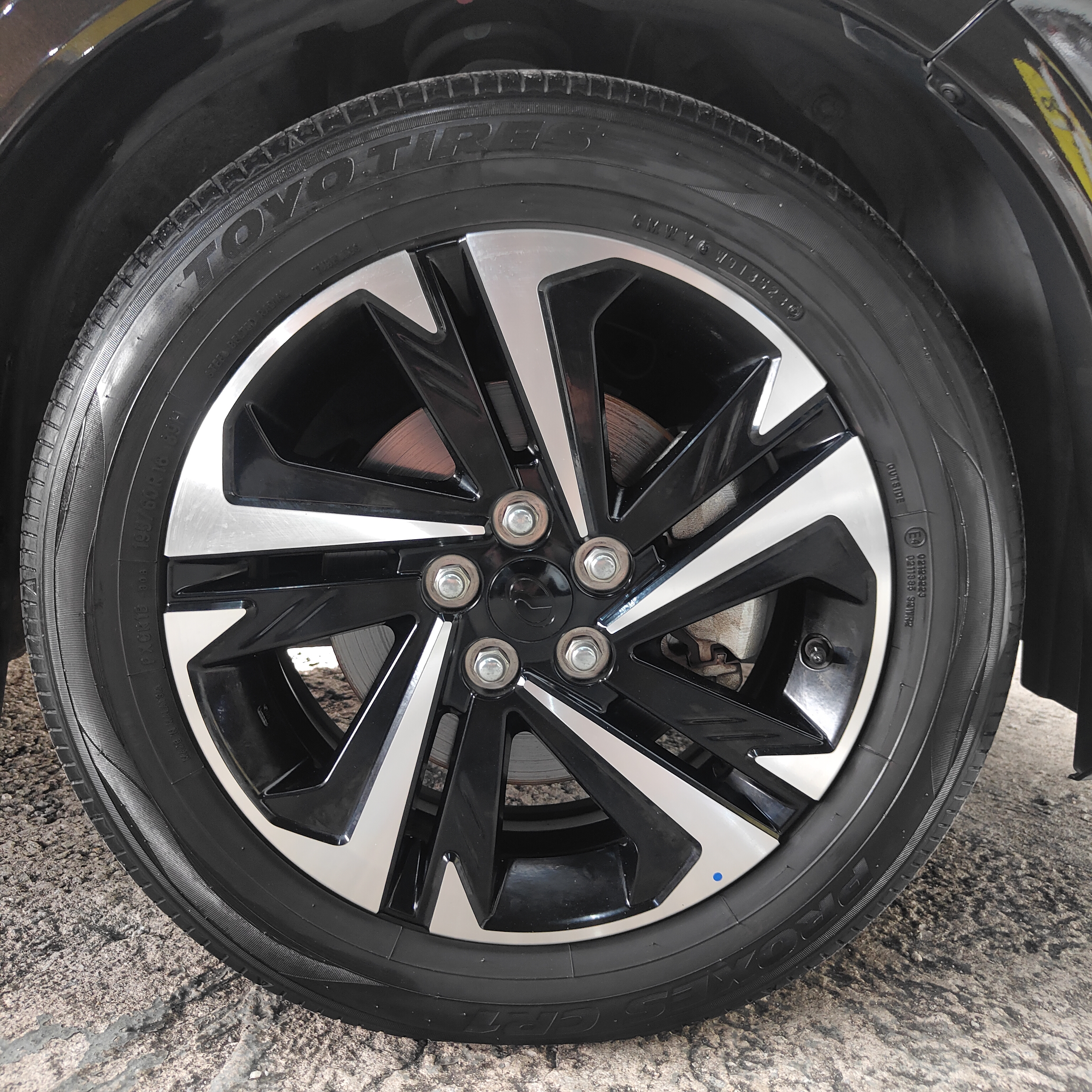 2023 PERODUA ALZA H 1.5 (CVT)