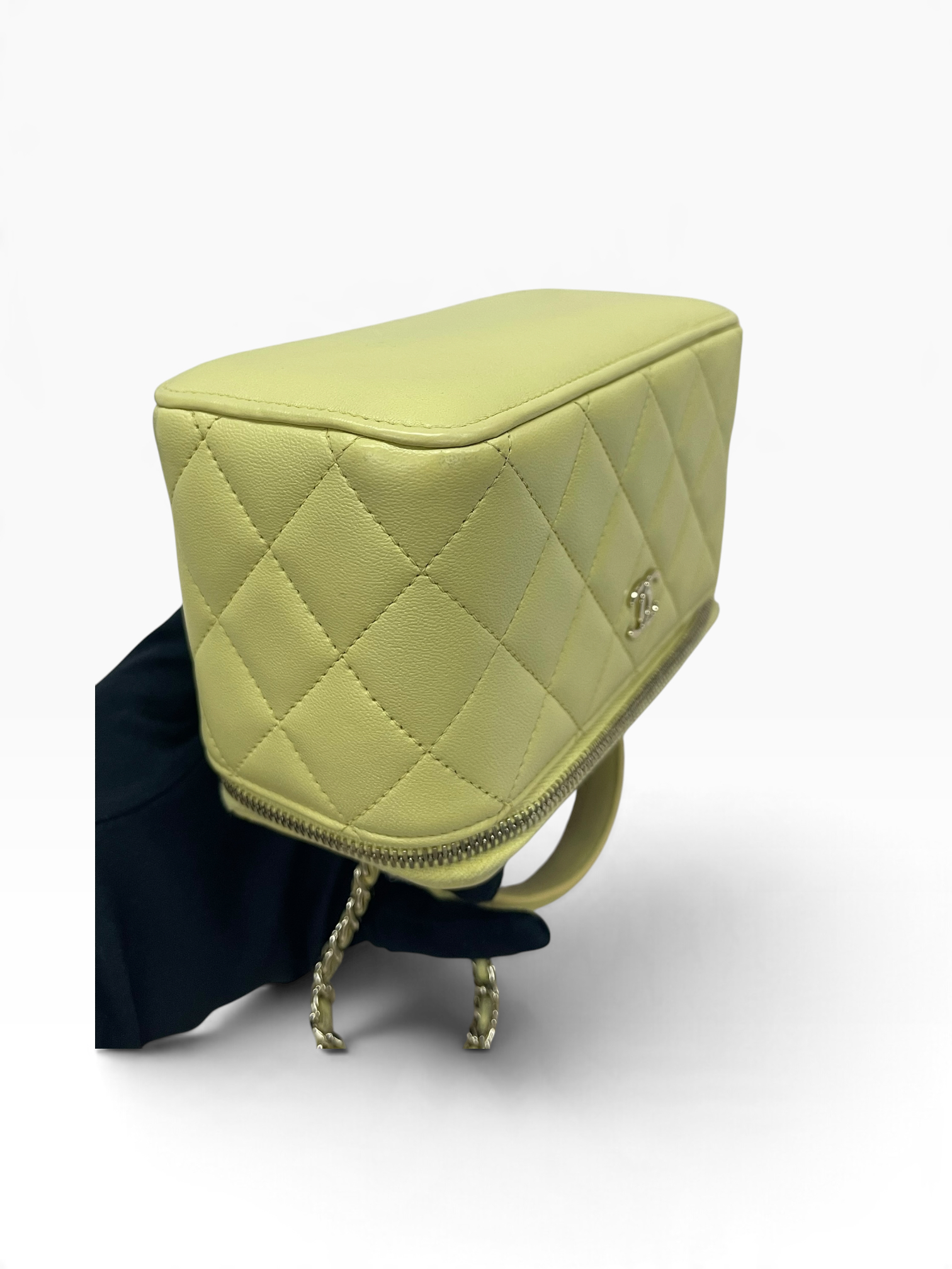 Pre-Owned CHANEL Handle Vanity / Product Code: 101001