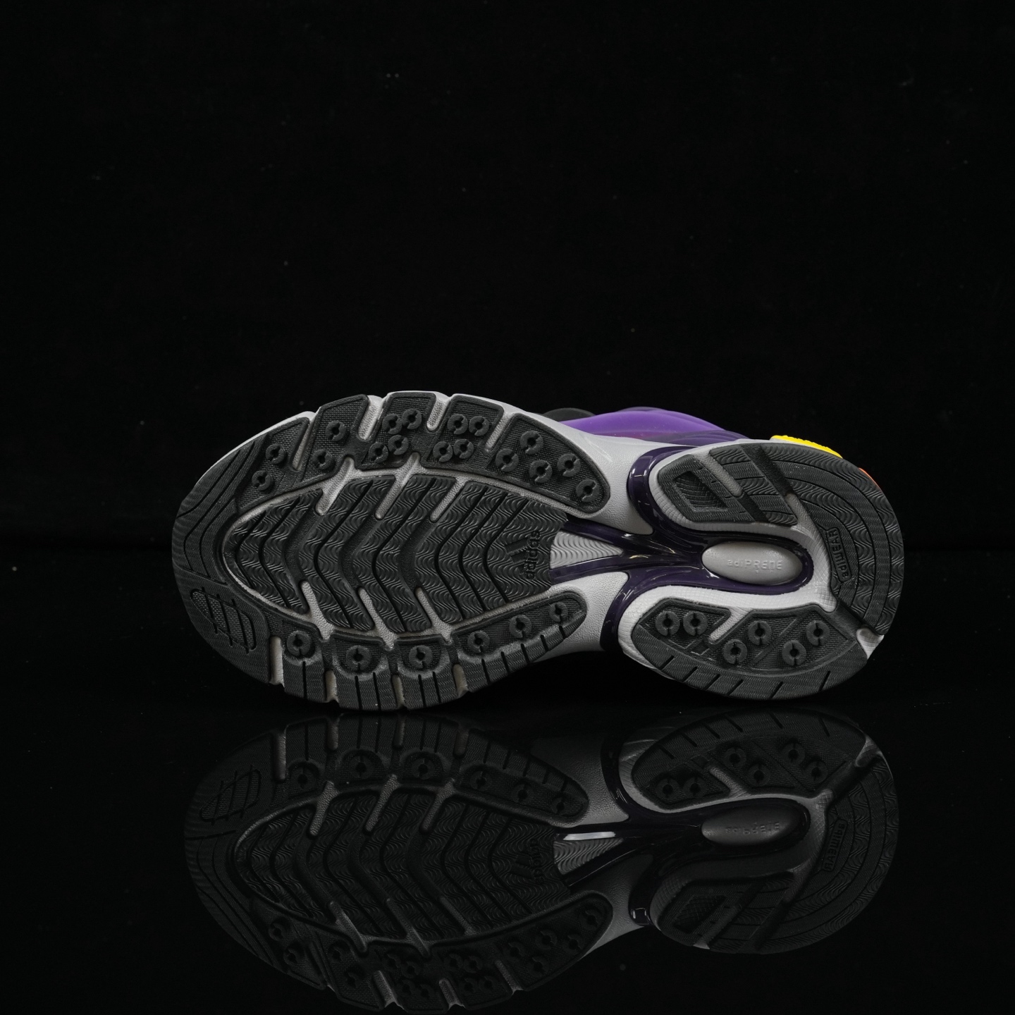 Pharrell Williams x Adidas Adistar Jellyfish JP9275