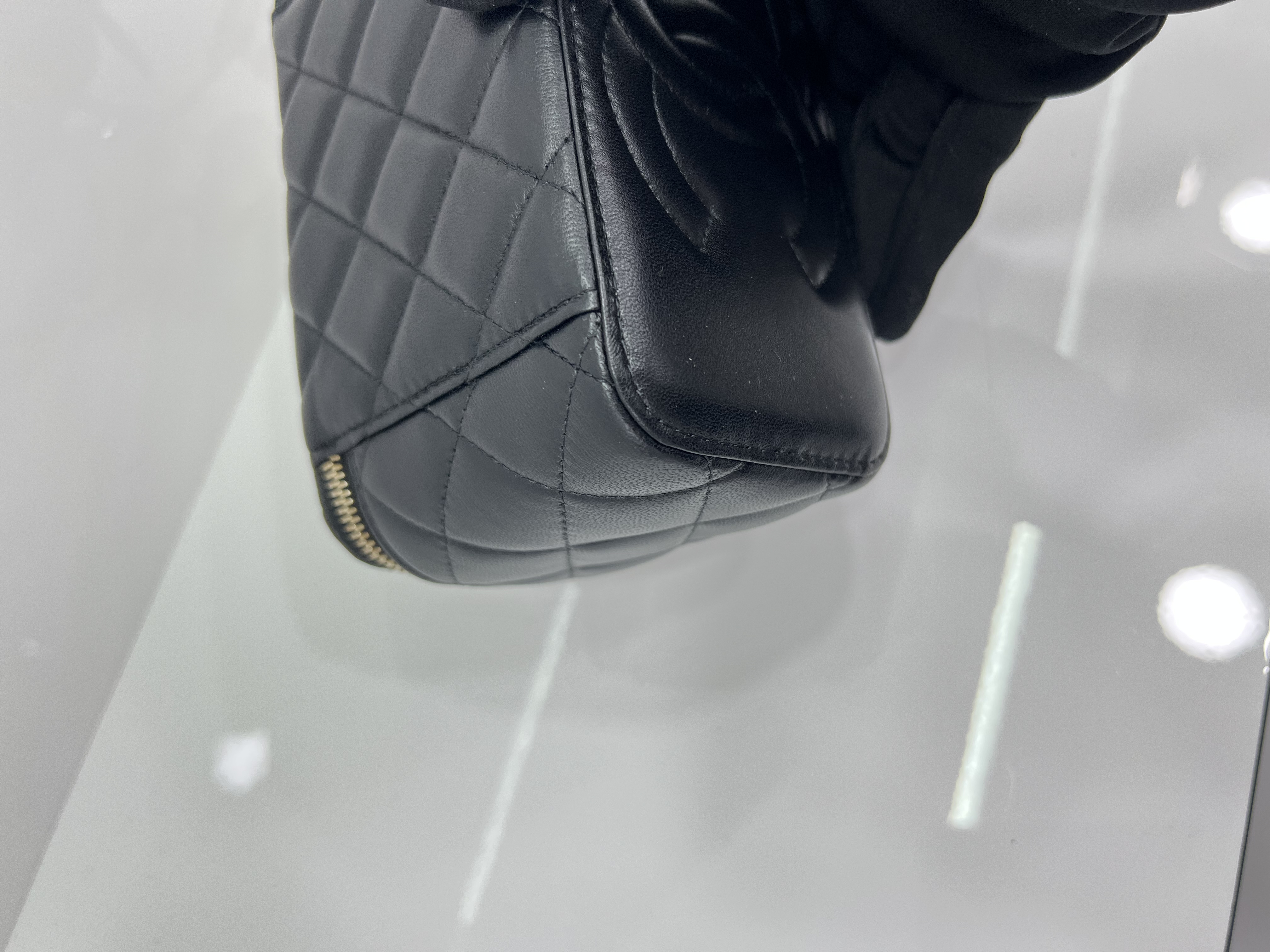 直播貨品 |  [1個-$100 2個-$300］EE40