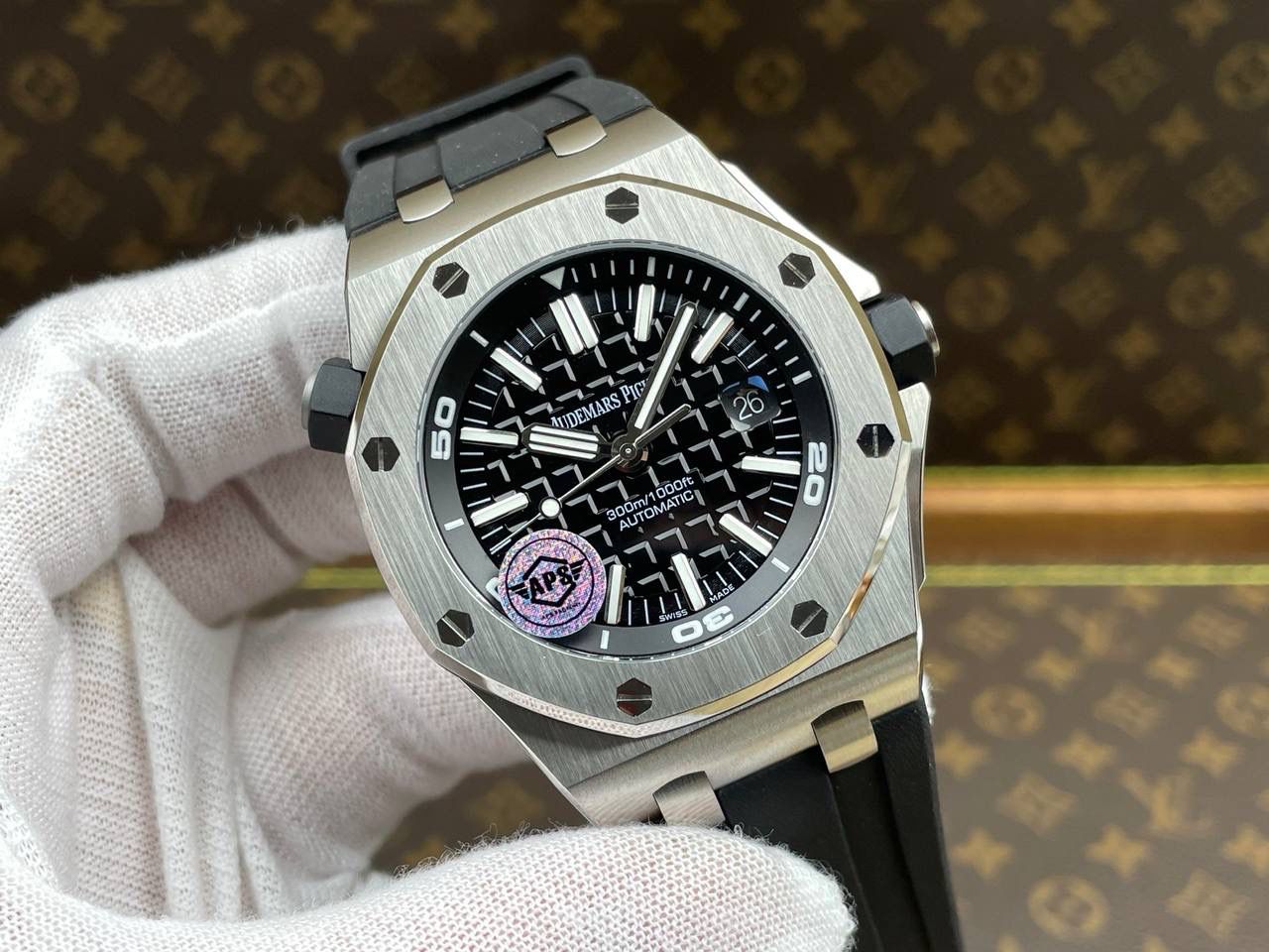 爱彼皇家橡树离岸型系列男士腕表