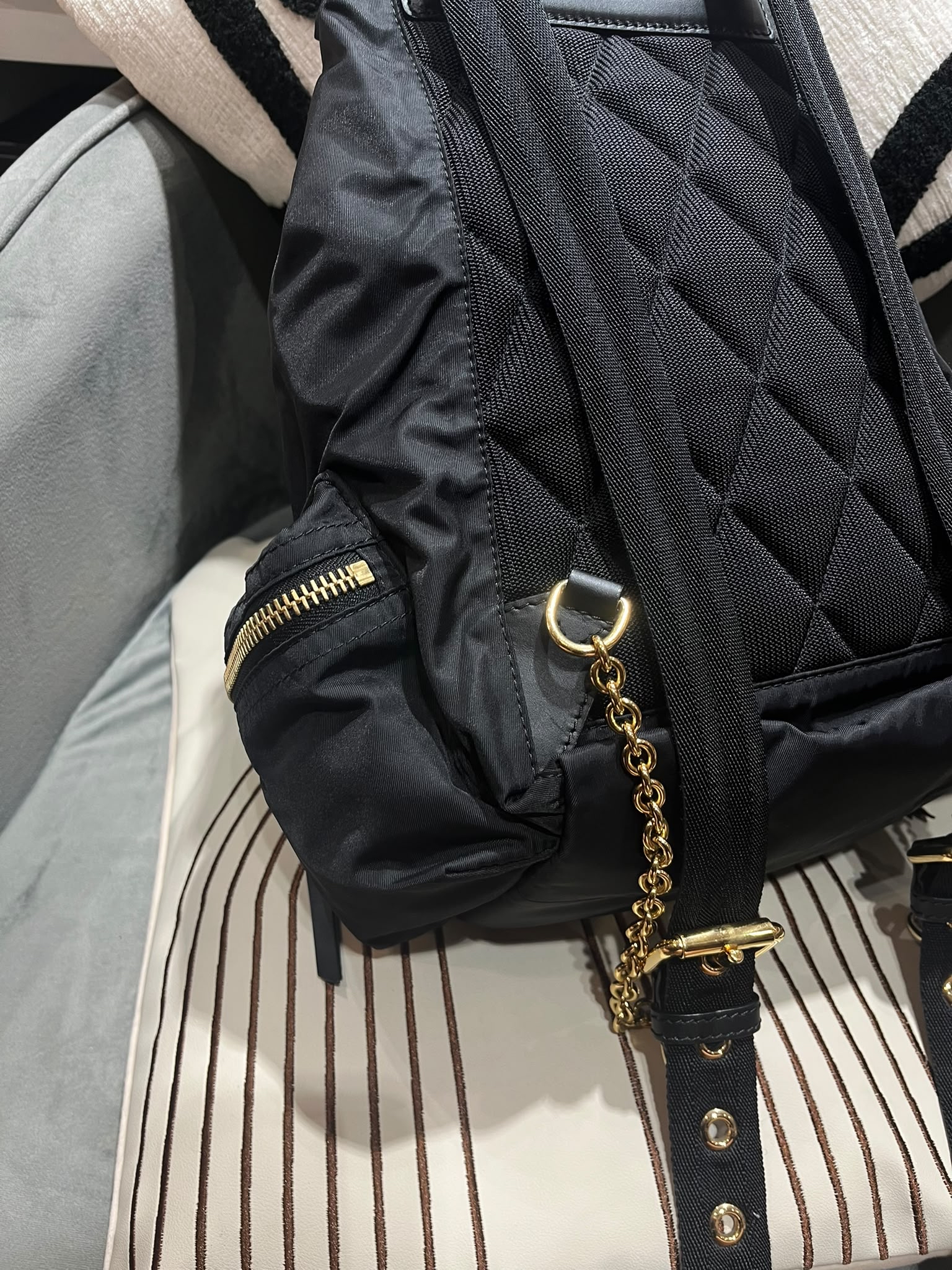 Burberry Nylon Backpack 100%Authentic, 98%New ✅Dust bag
