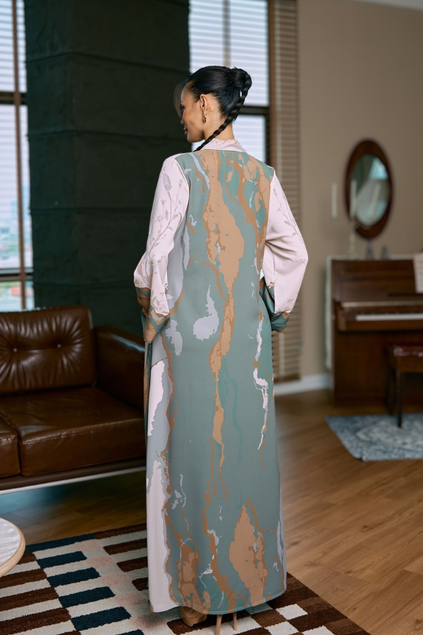 FLOWER FOREST in Ivory Marble Sage