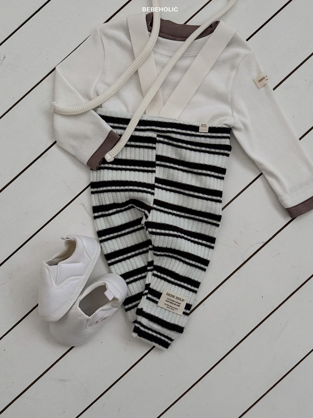 🌸預訂 韓國直送🌸🇰🇷BEBEHOLIC三色撞色條紋吊帶褲