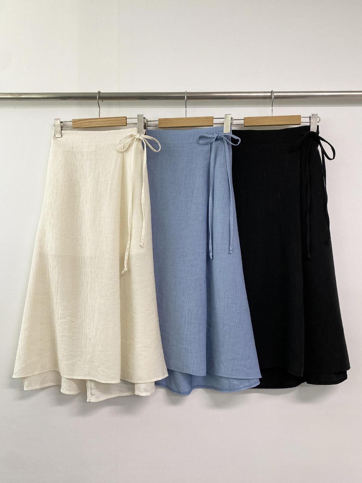 ♡ 仙 氣 蝴 蝶 結 傘 裙 。