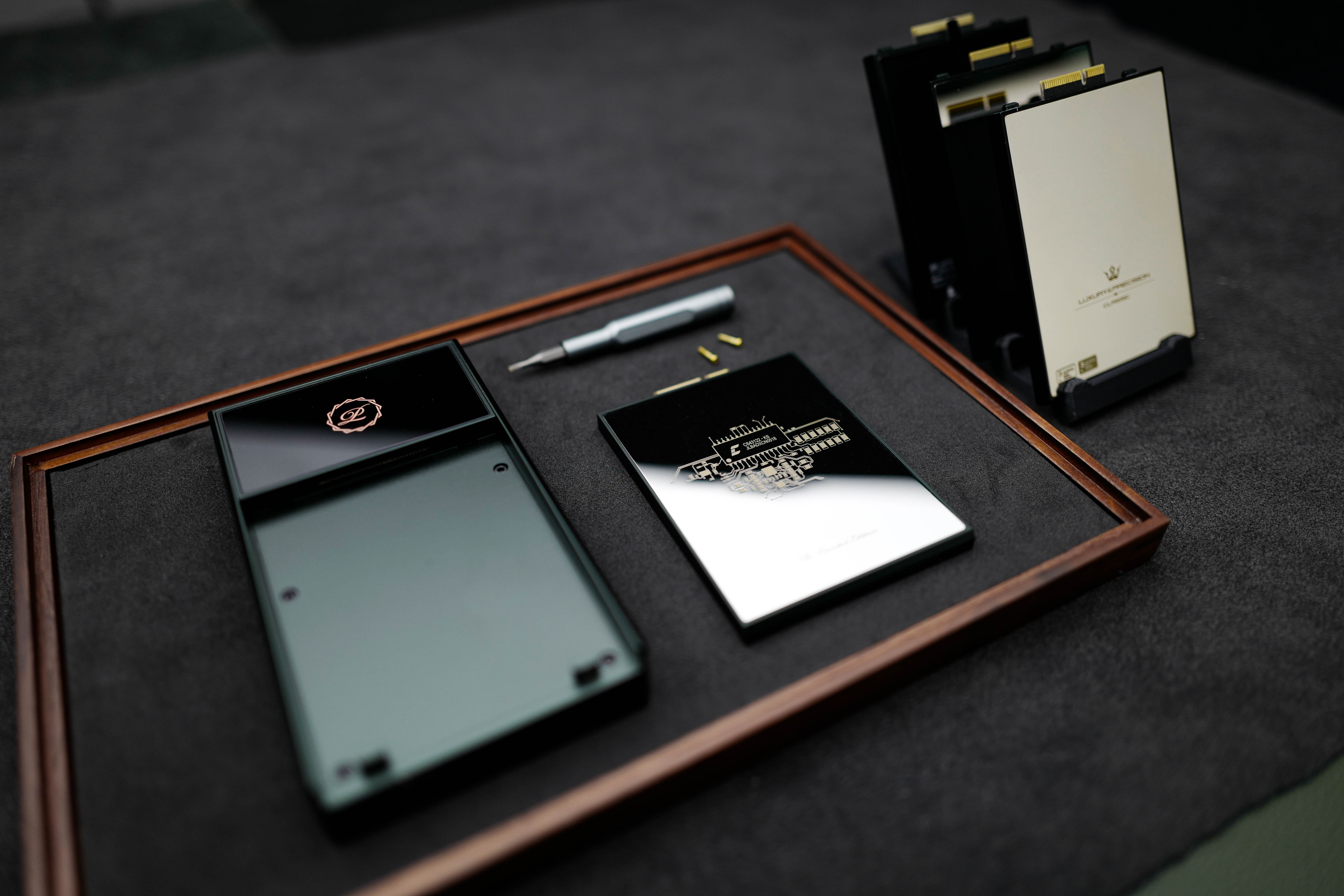 L&P E7 CS43122限量卡 (限量發售188) 