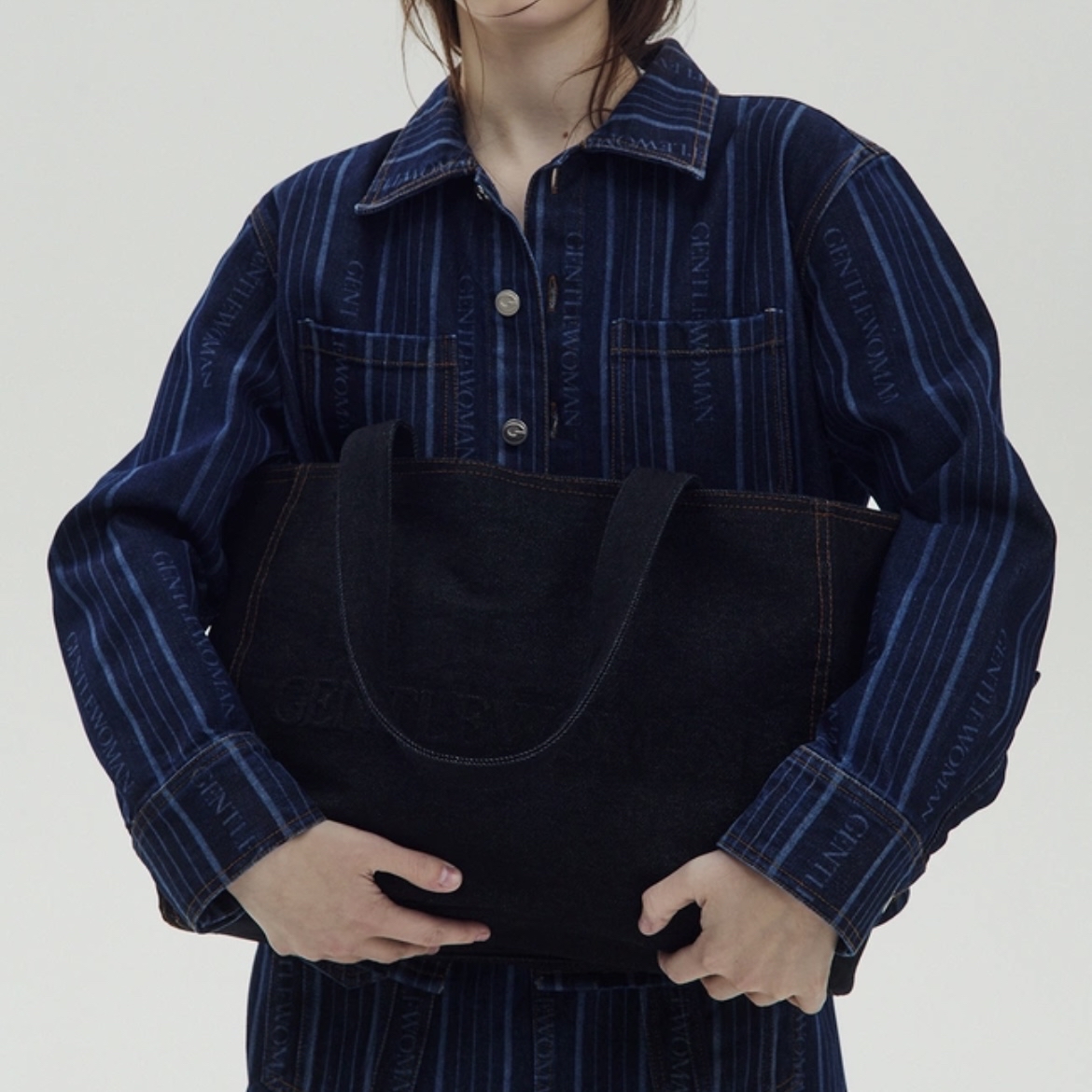 預購 | 🇹🇭GENTLEWOMAN DENIM EMBOSSED TOTE(BLACK) BG1123-1