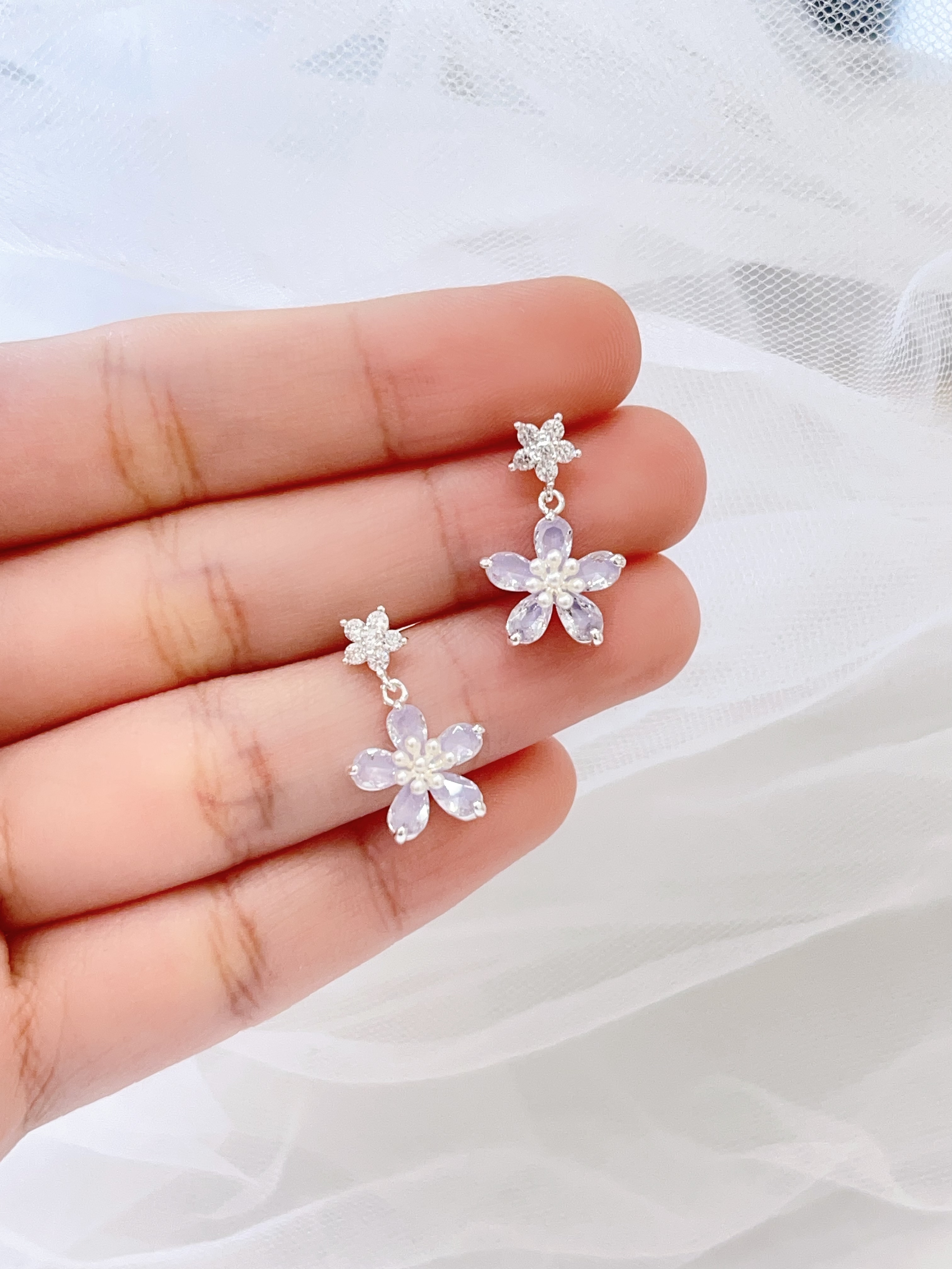 轻奢小花朵百搭耳环