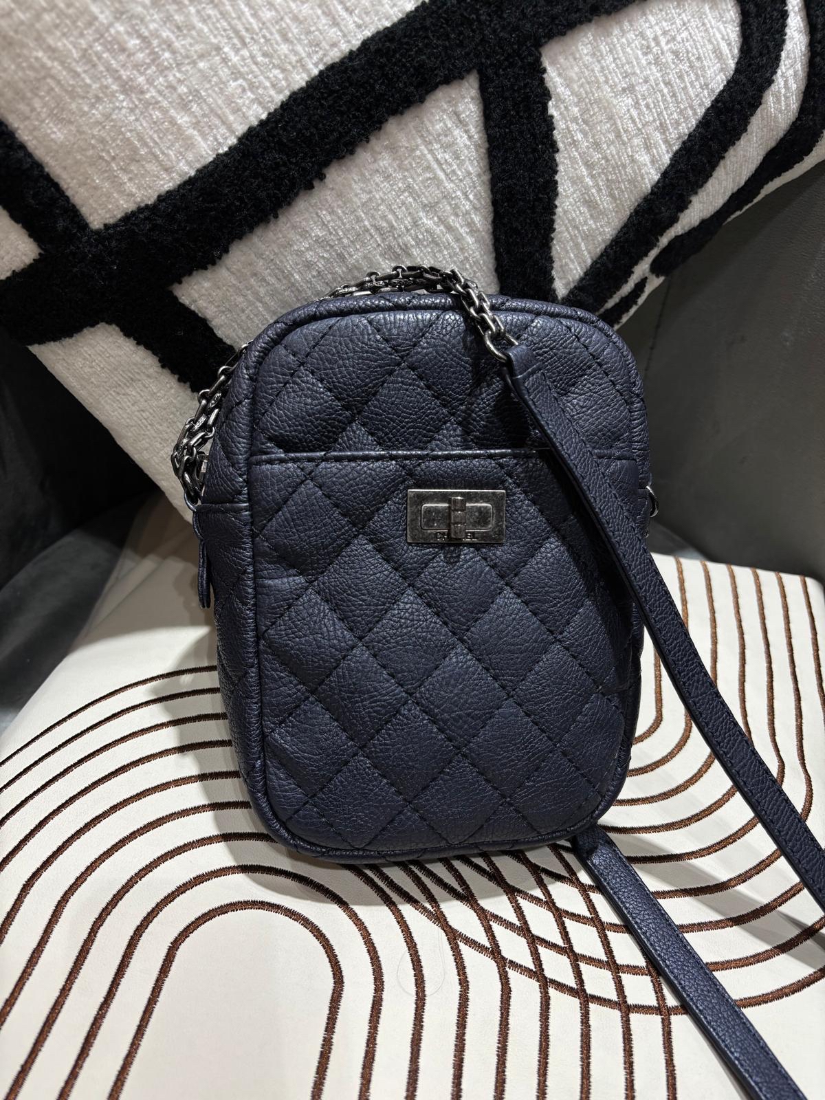 CHANEL 2.55 CROSSBODY BAG 牛皮 100%Authentic,95%new ✅22貼✅dust bag 