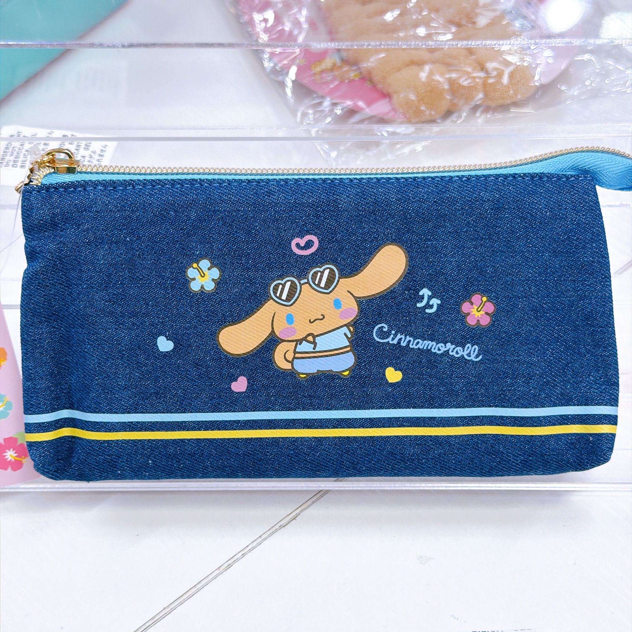 日本直送Sanrio 夏天黑皮泳裝系列 牛仔布扁身筆袋
