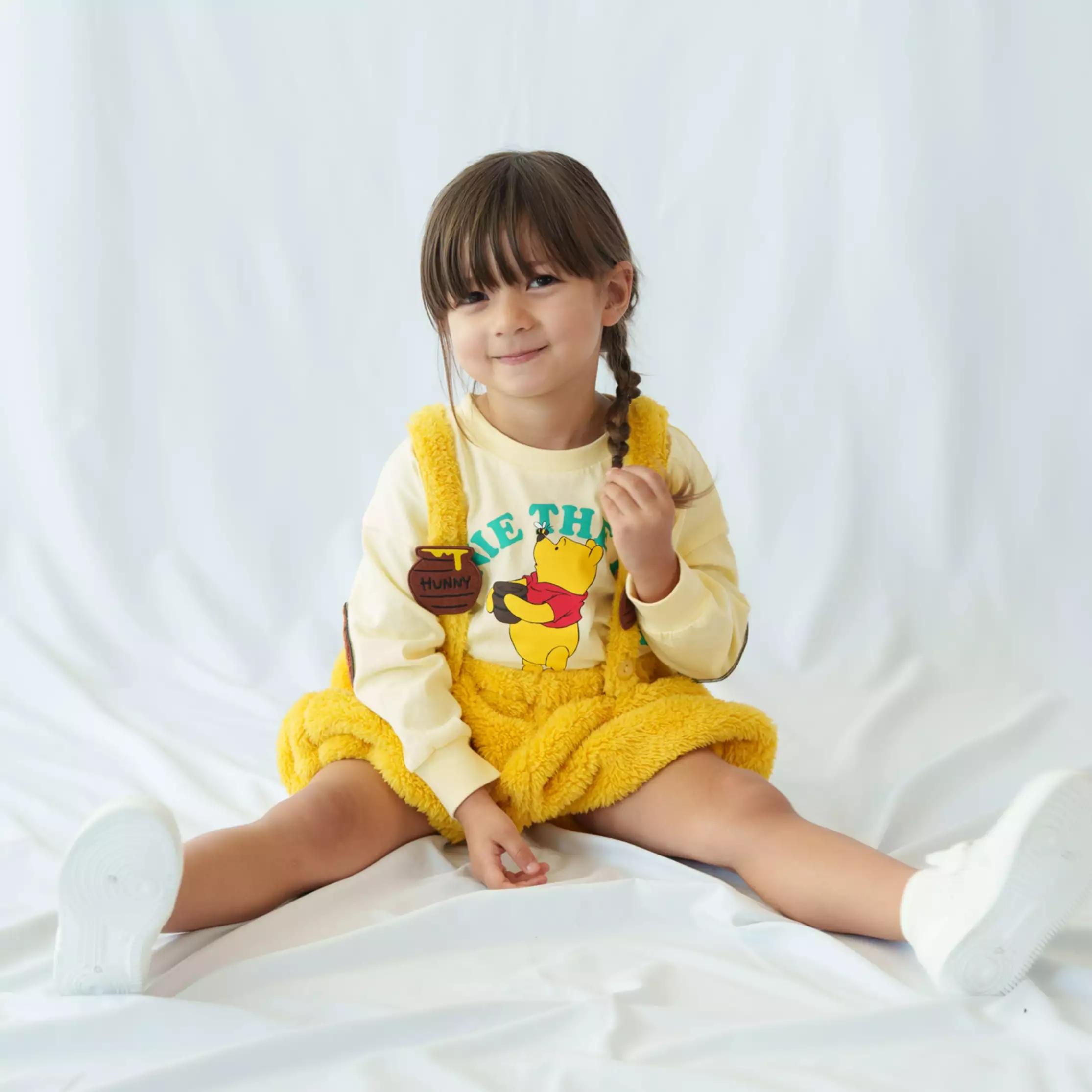 🌸 【預訂】Pooh BREEZE 長袖衛衣<90-100> - Kids' Warm Goods